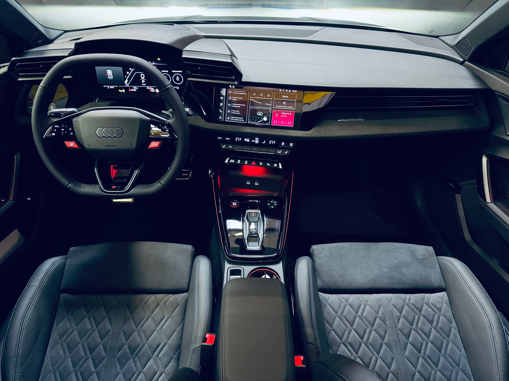 listing desktop thumbnail image 17