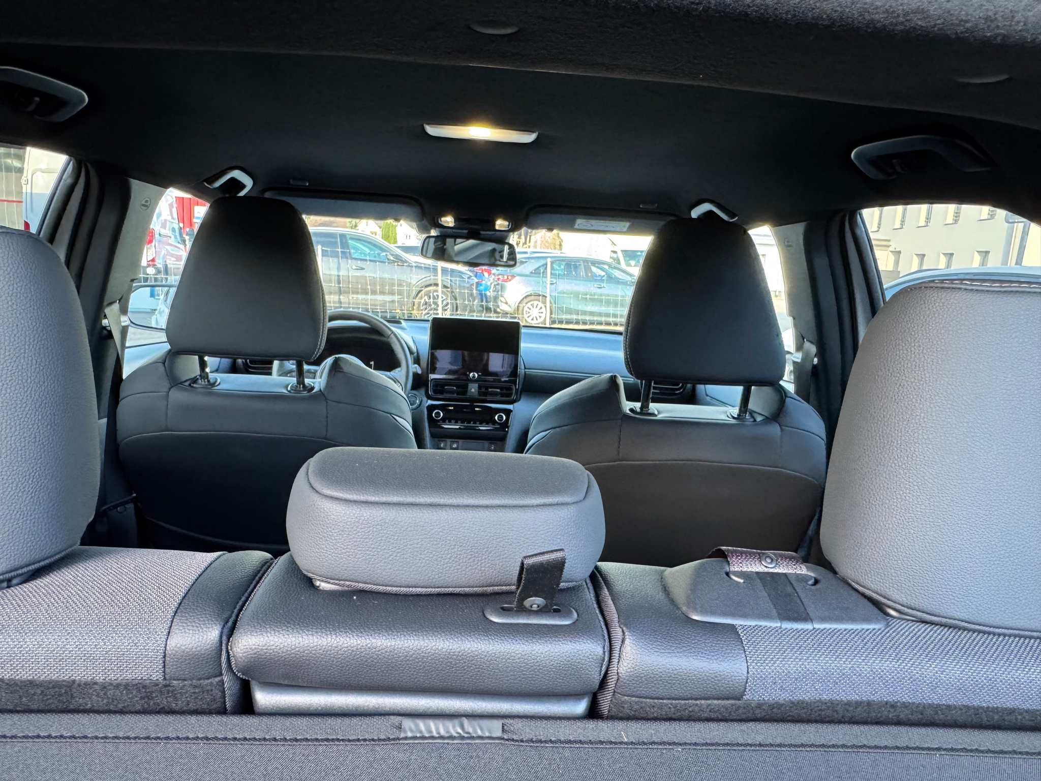 listing desktop thumbnail image 5