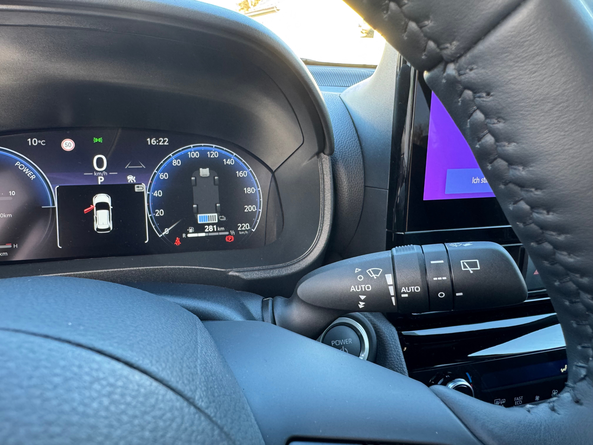 listing desktop thumbnail image 18