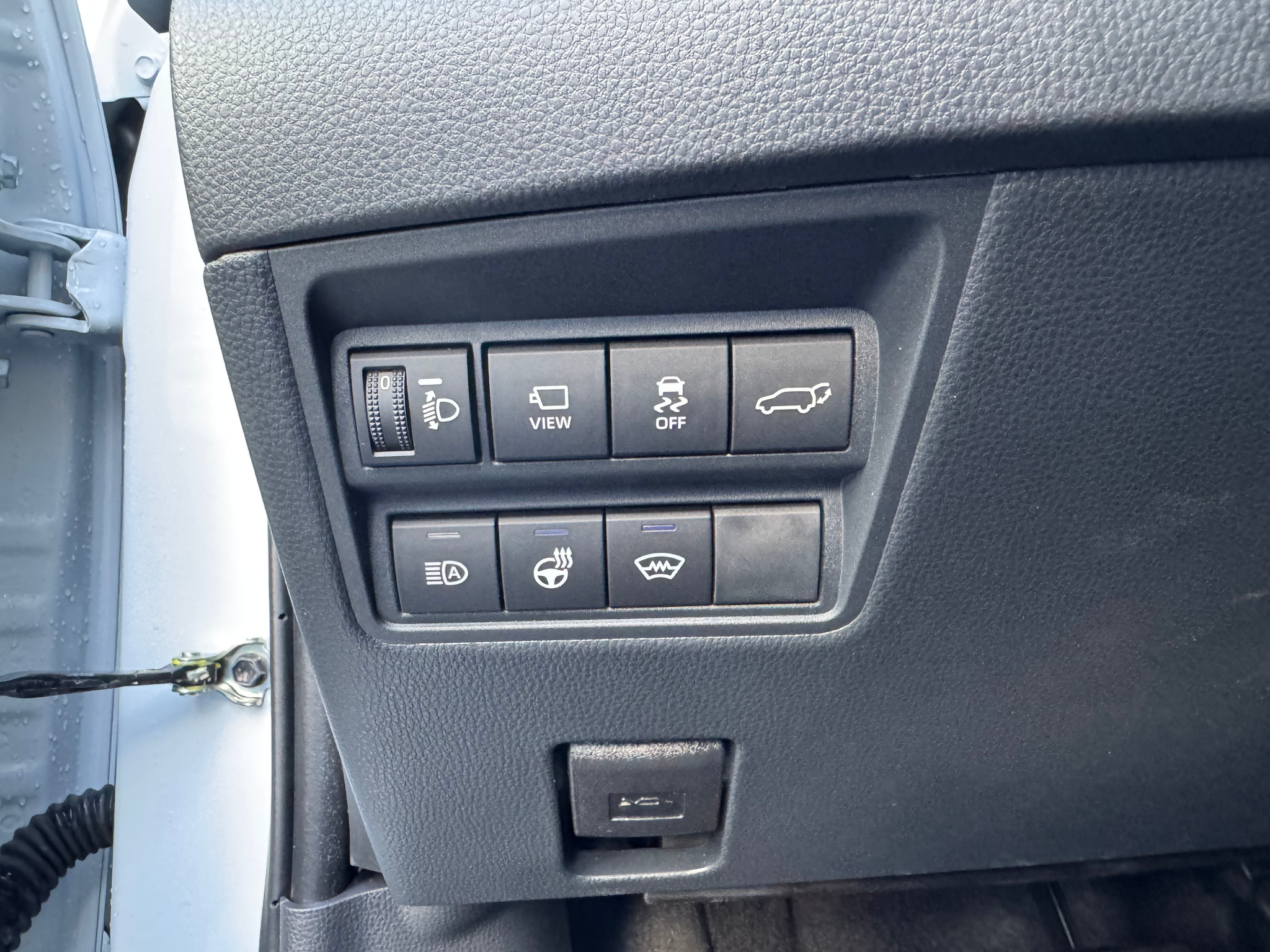 listing desktop thumbnail image 21