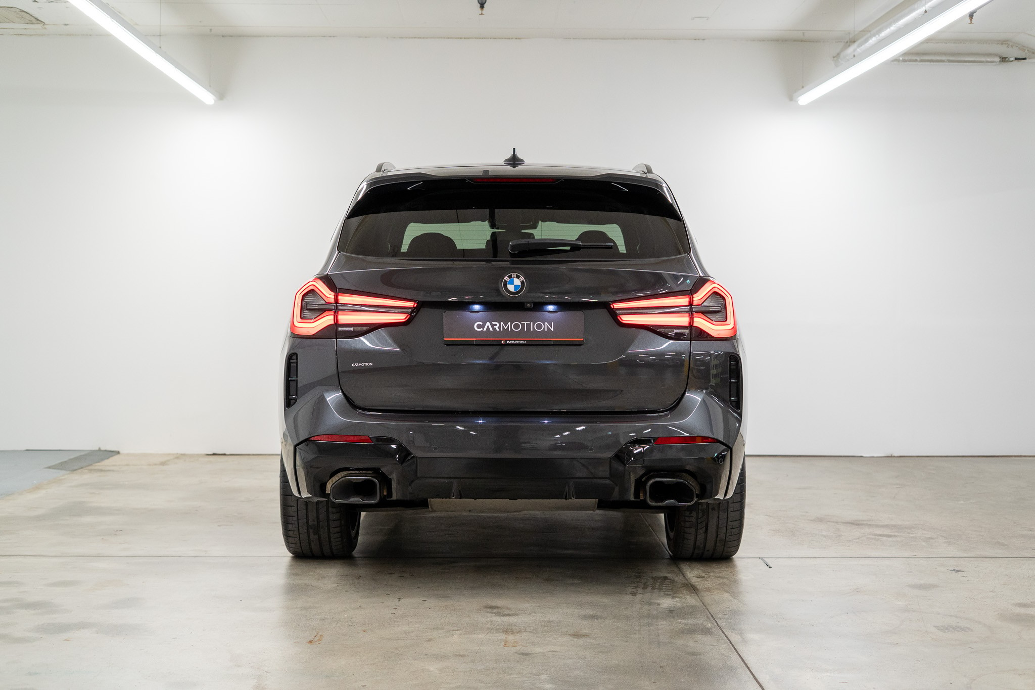 listing desktop thumbnail image 4