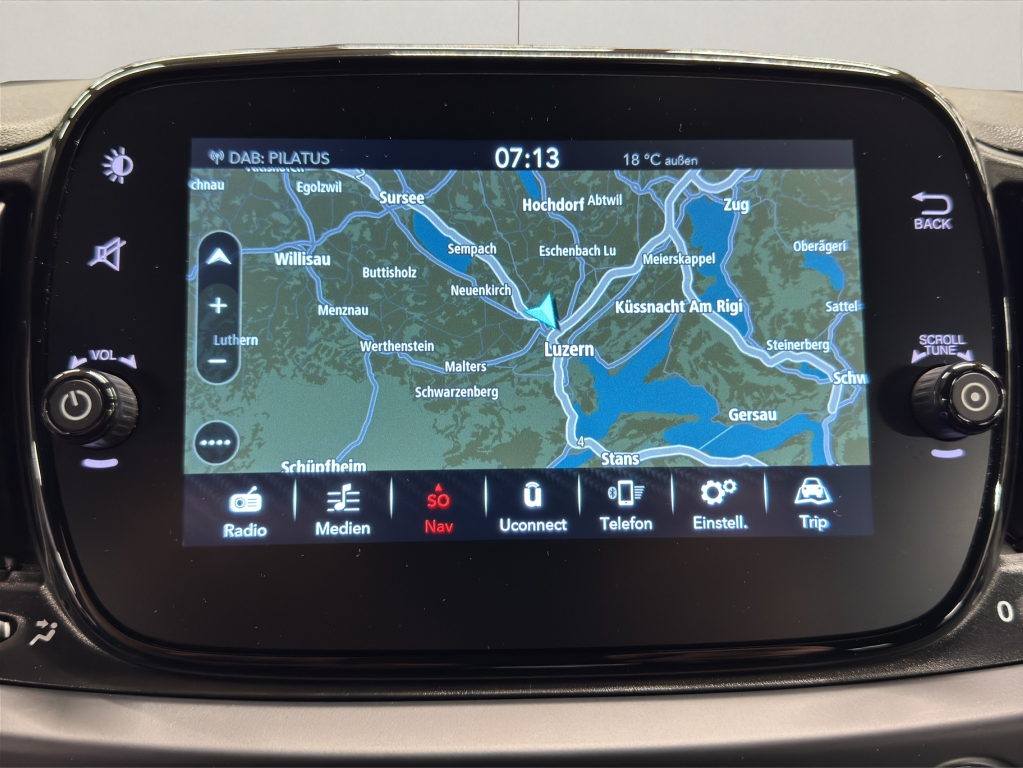 listing desktop thumbnail image 13