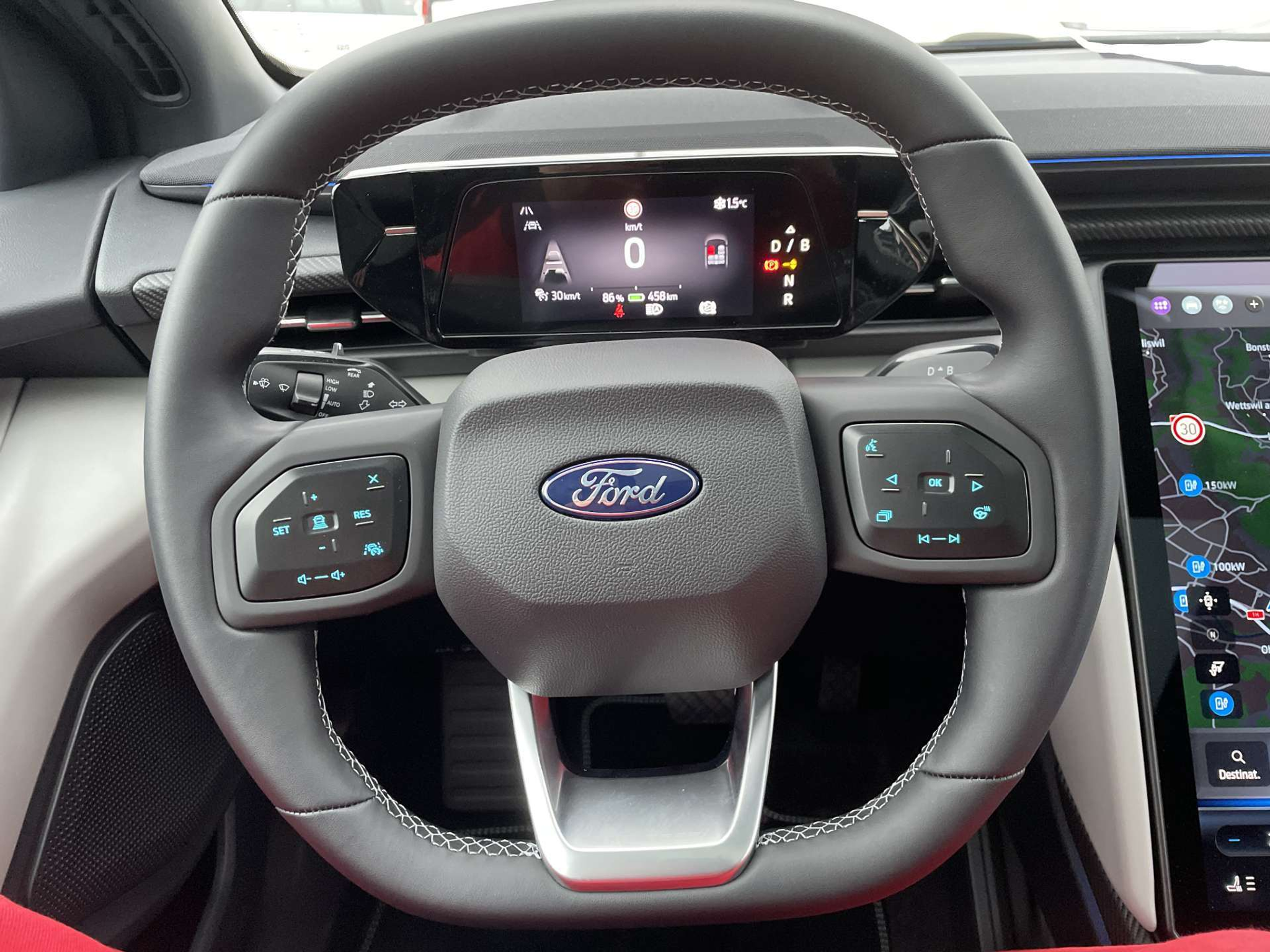 listing desktop thumbnail image 15