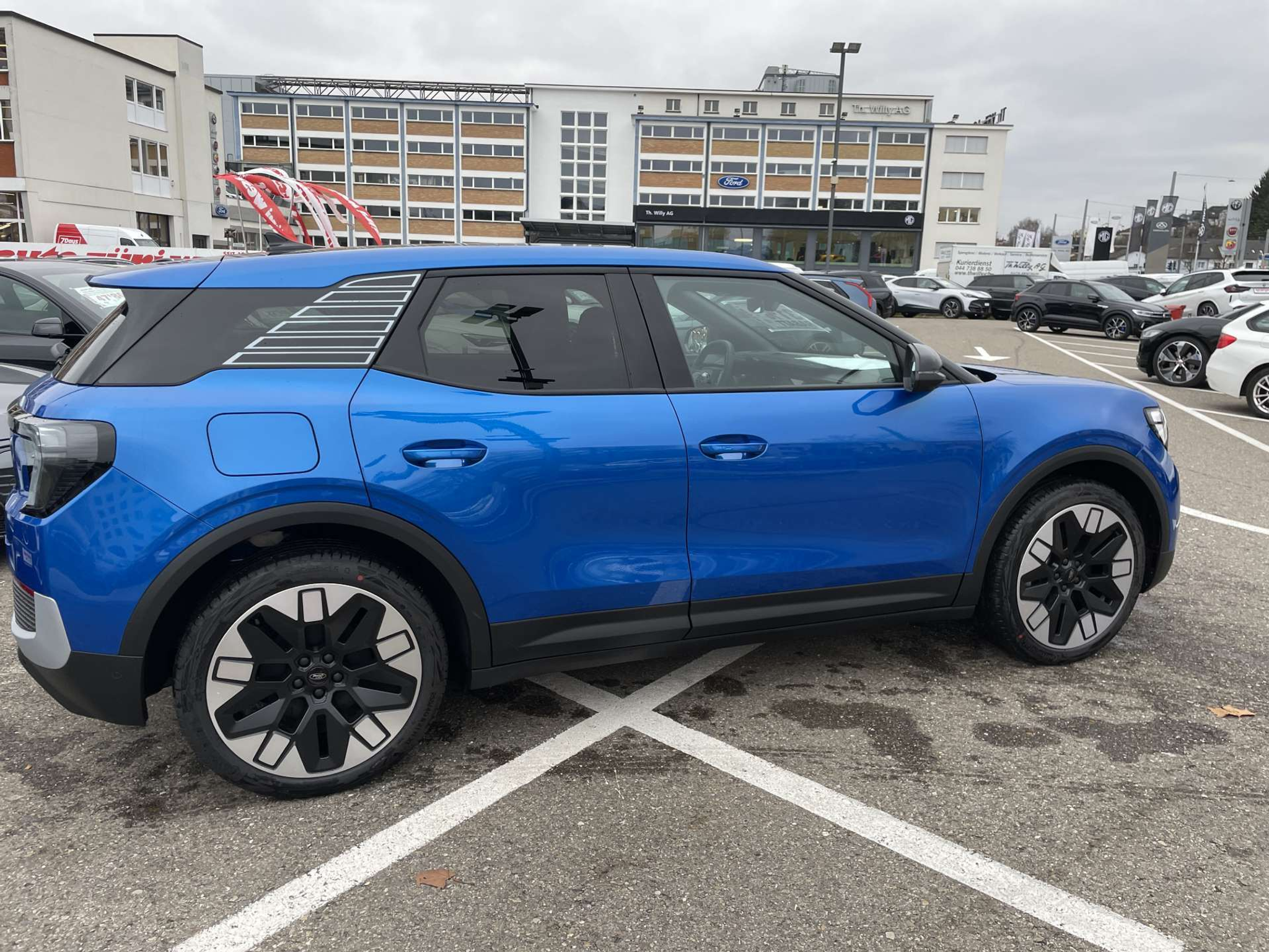 listing desktop thumbnail image 10