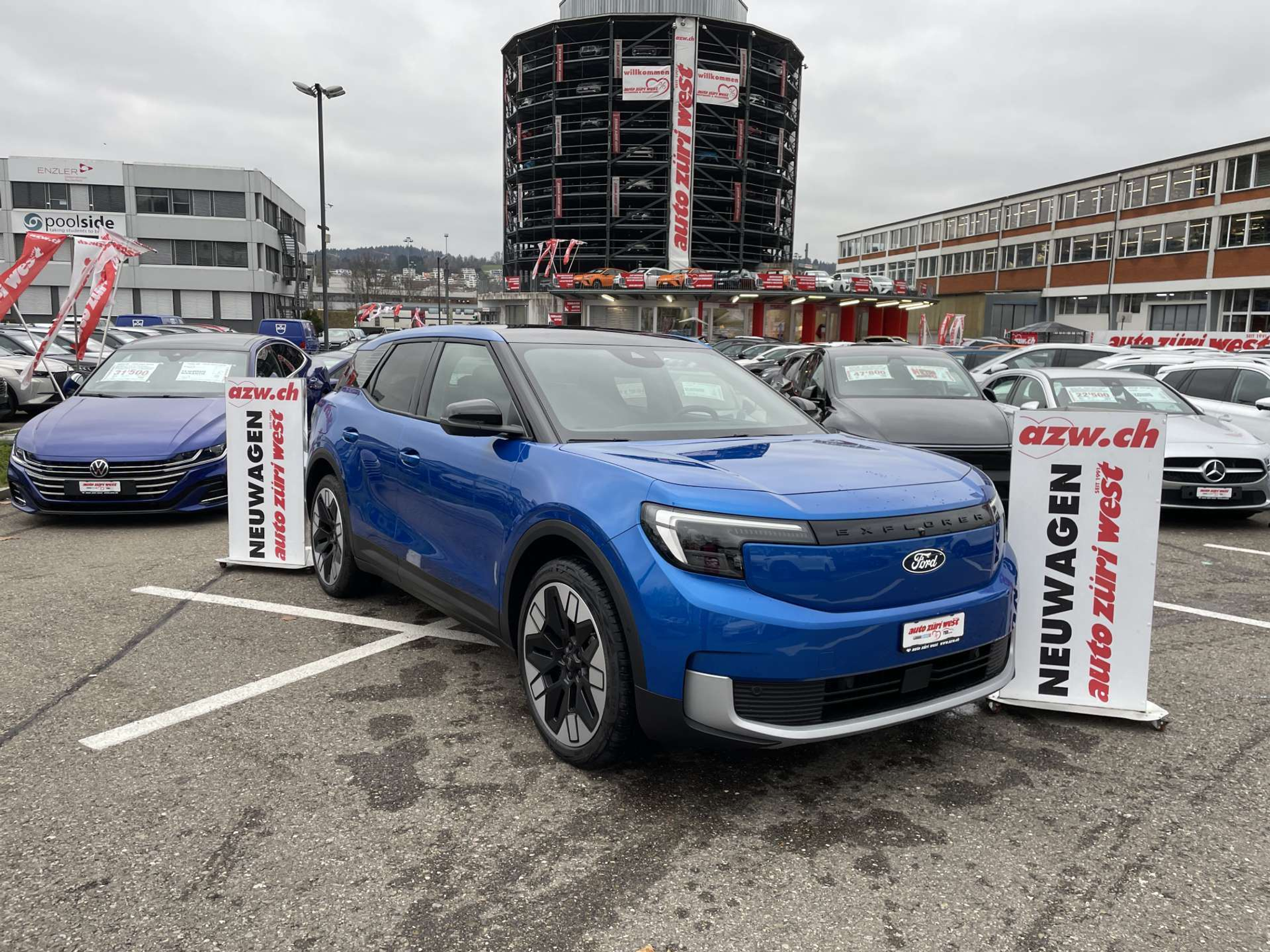 listing desktop thumbnail image 0