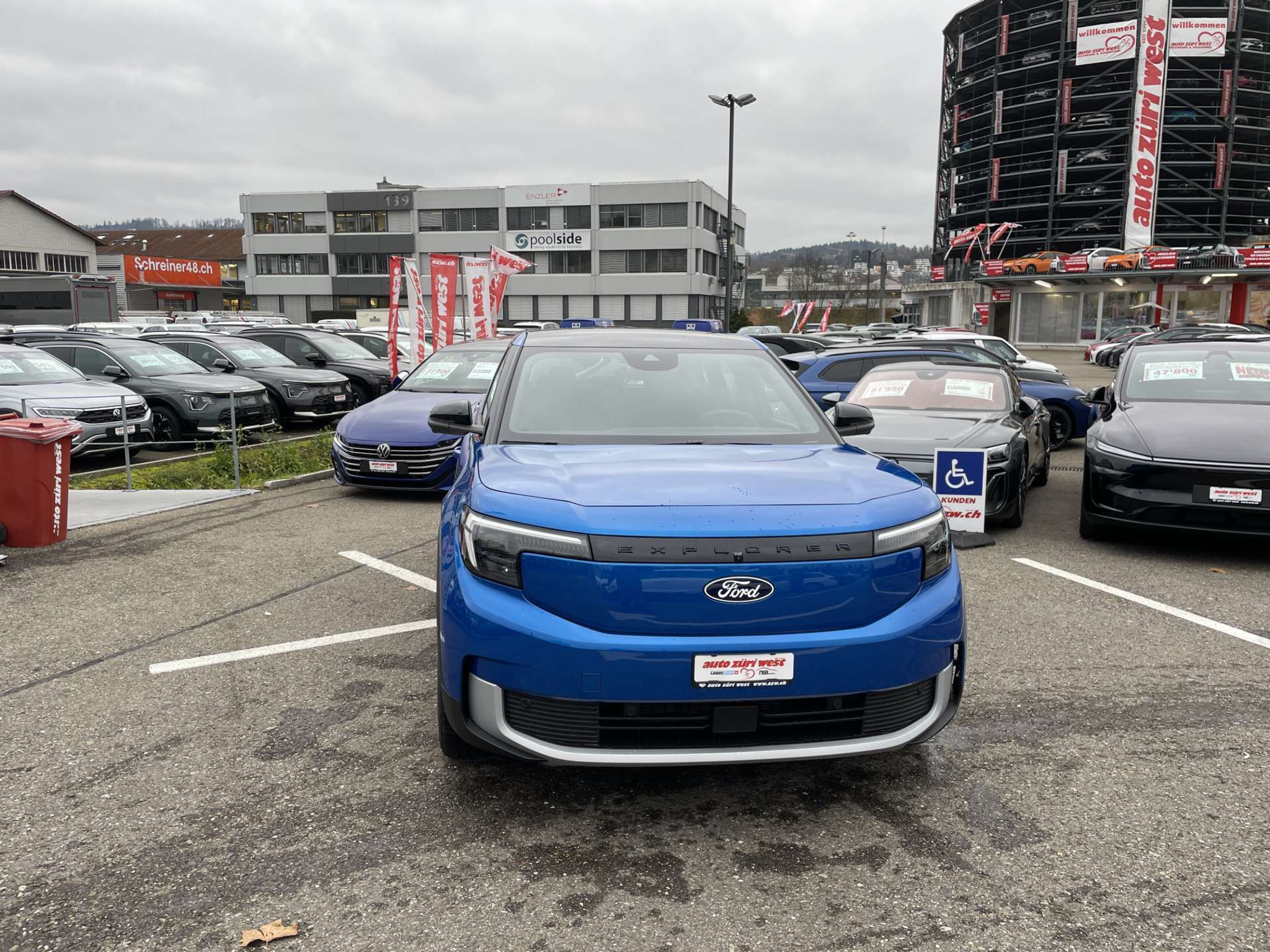 listing desktop thumbnail image 13