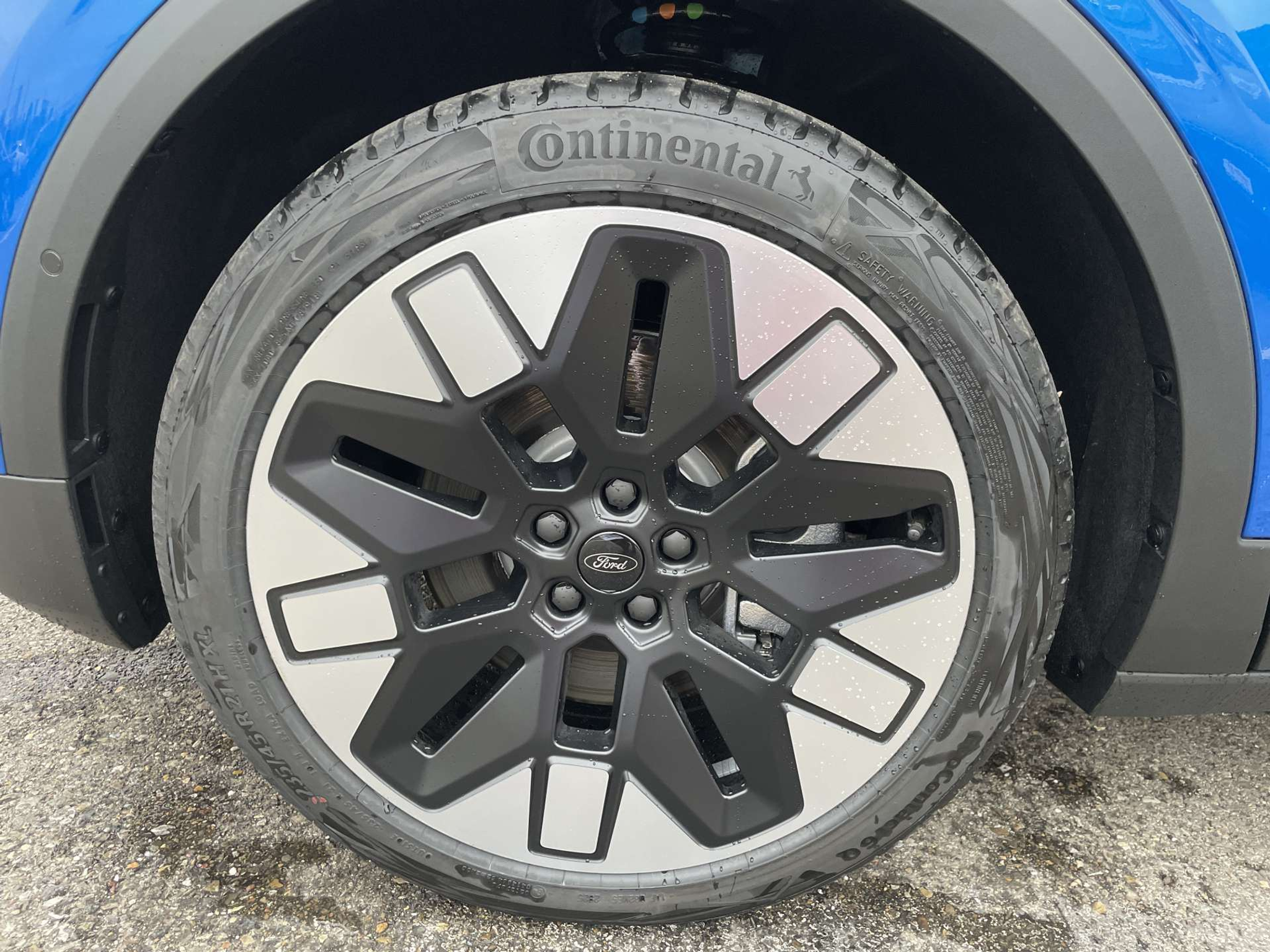 listing desktop thumbnail image 8