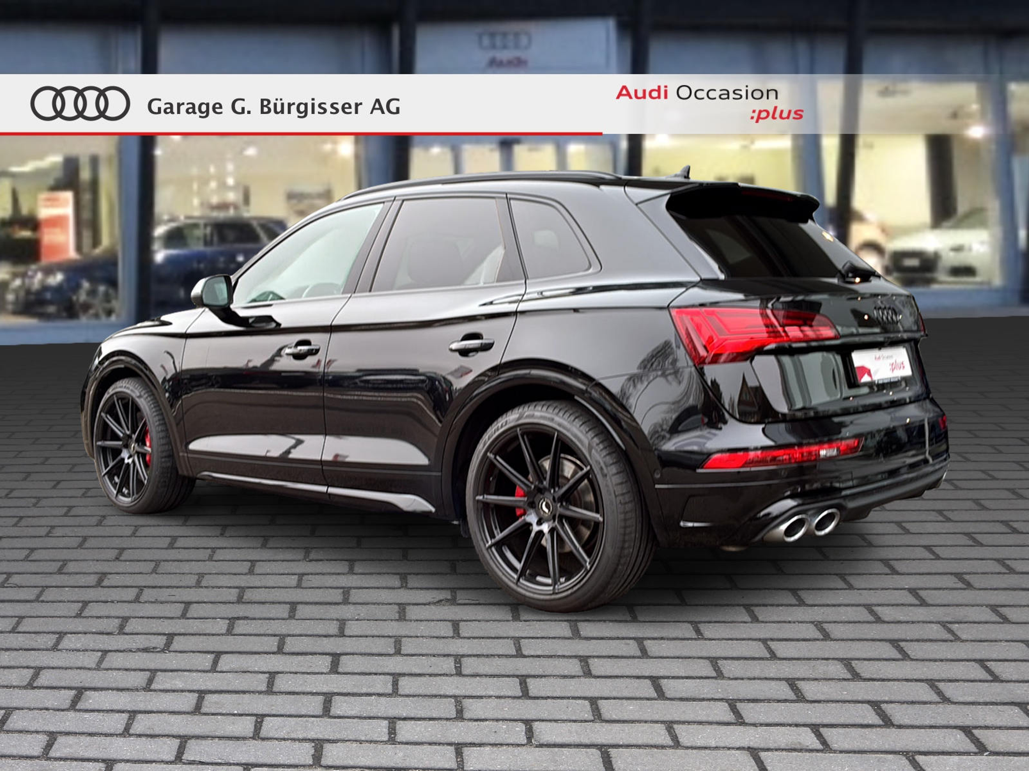 listing desktop thumbnail image 3