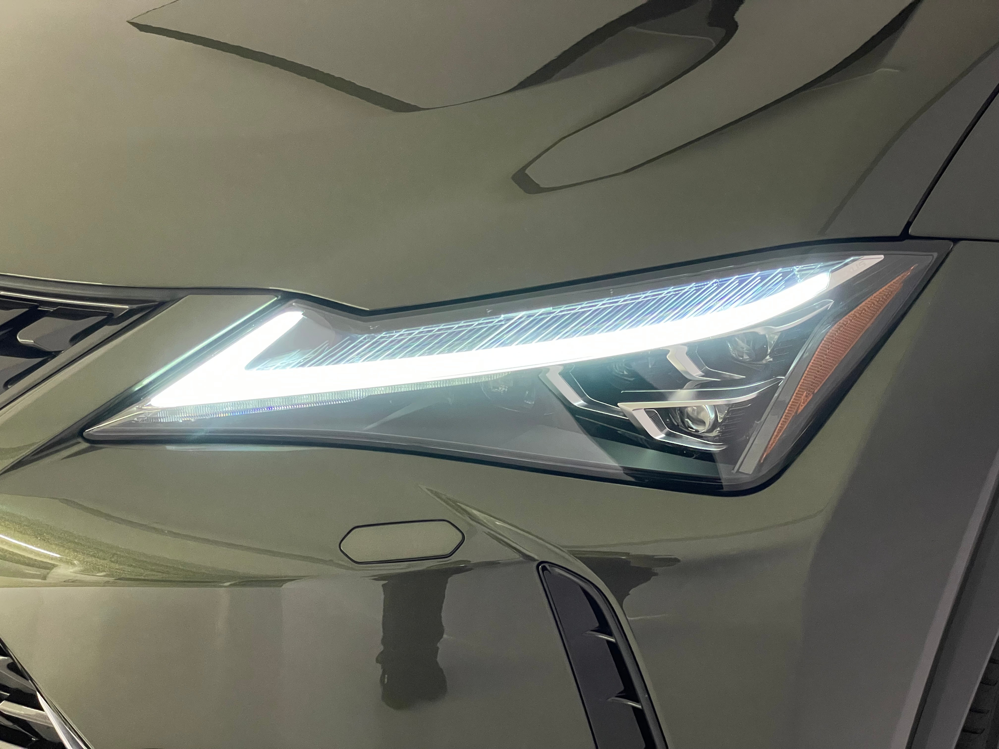 listing desktop thumbnail image 17