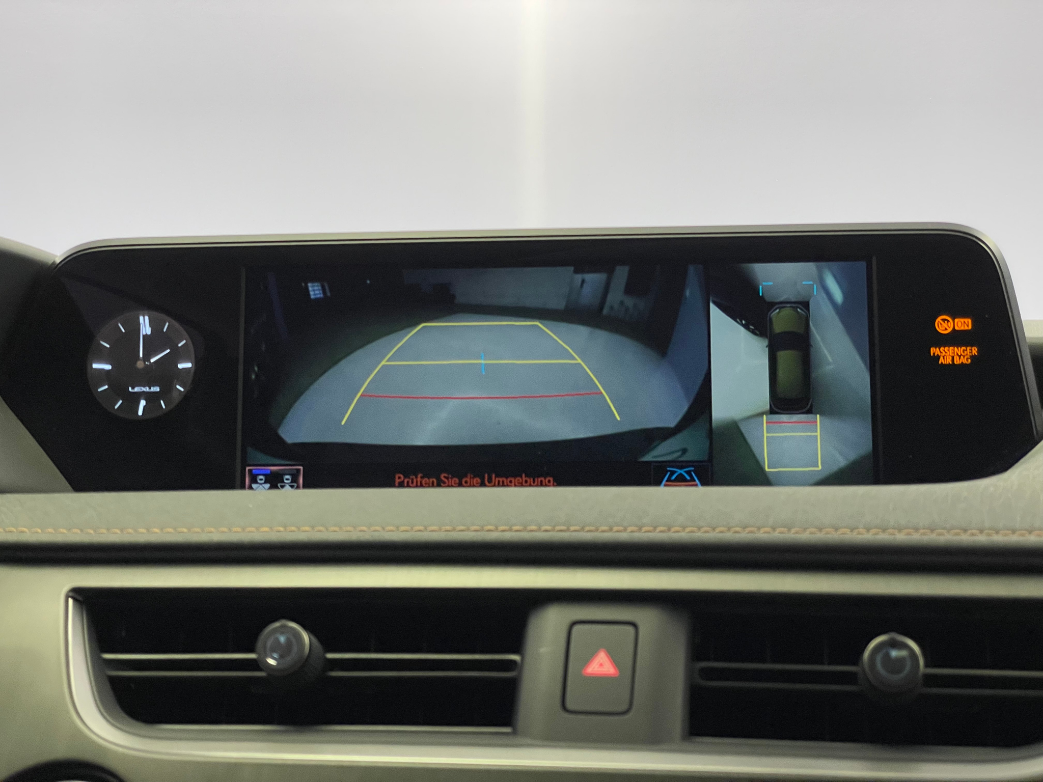 listing desktop thumbnail image 11