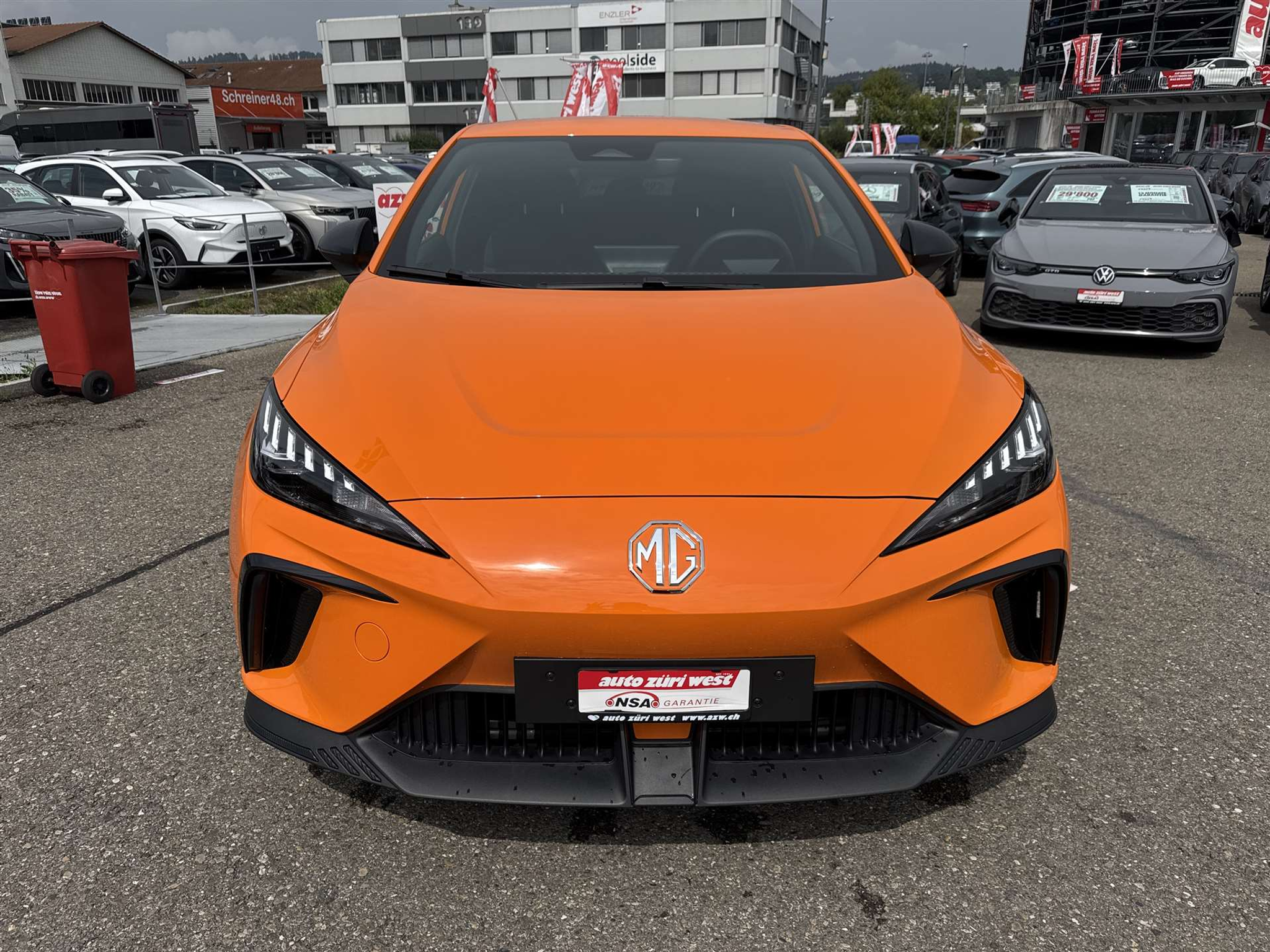 listing desktop thumbnail image 14