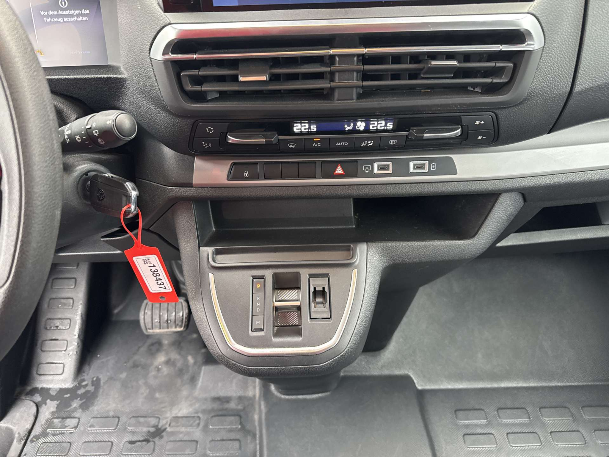 listing desktop thumbnail image 11