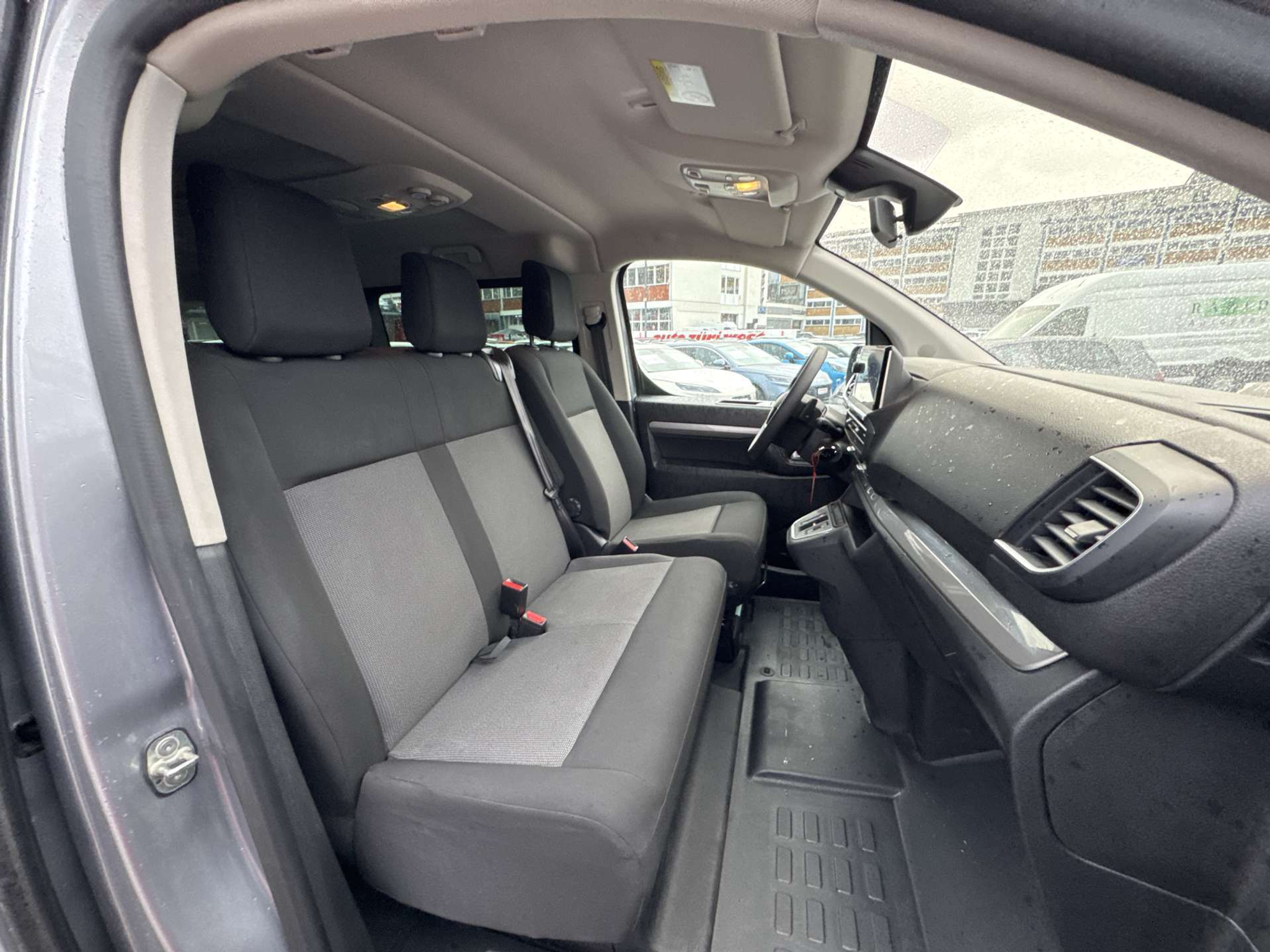 listing desktop thumbnail image 12