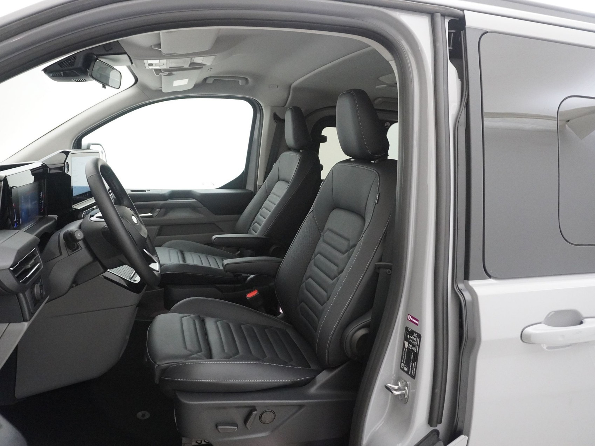 listing desktop thumbnail image 12