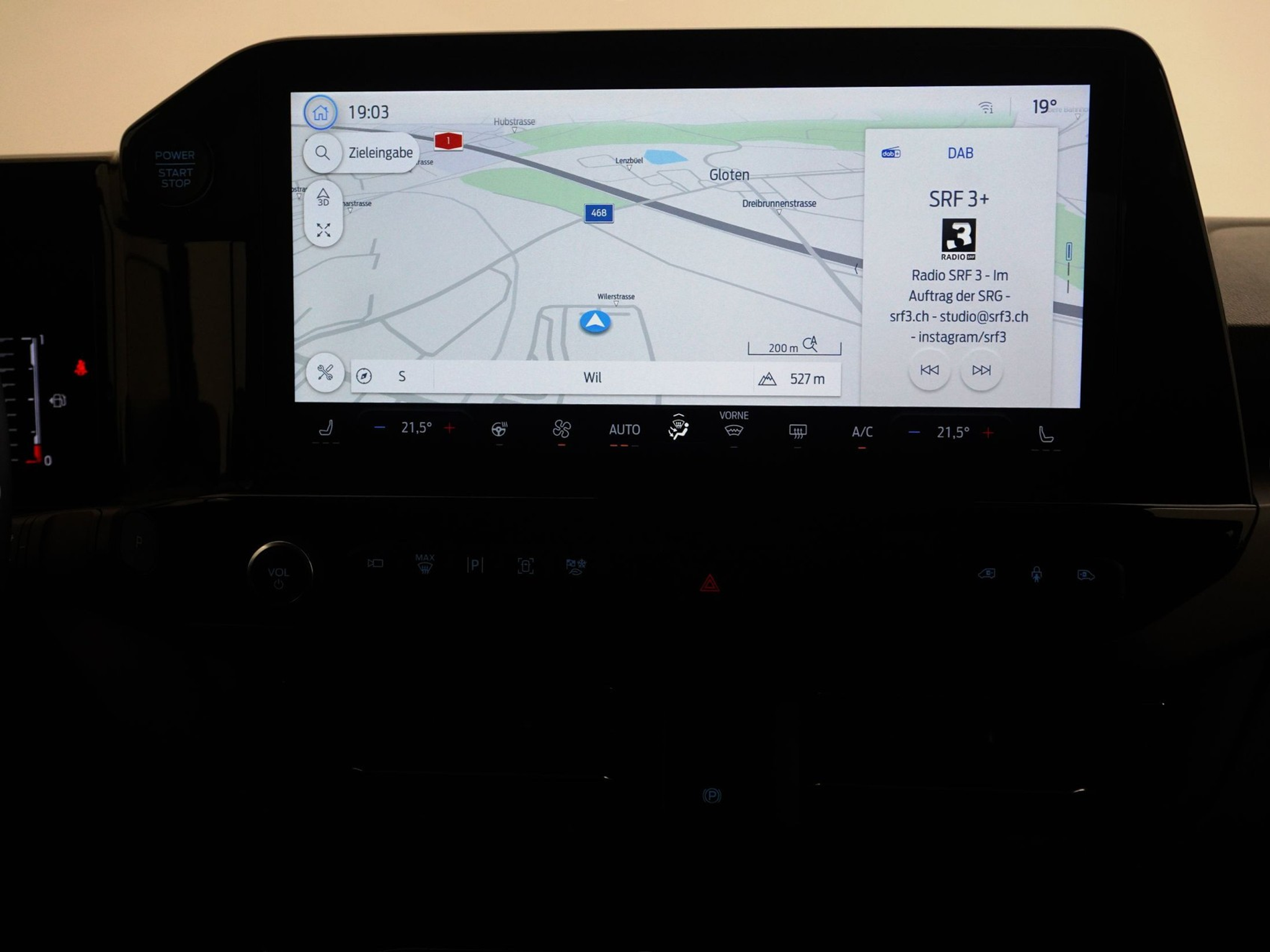 listing desktop thumbnail image 16