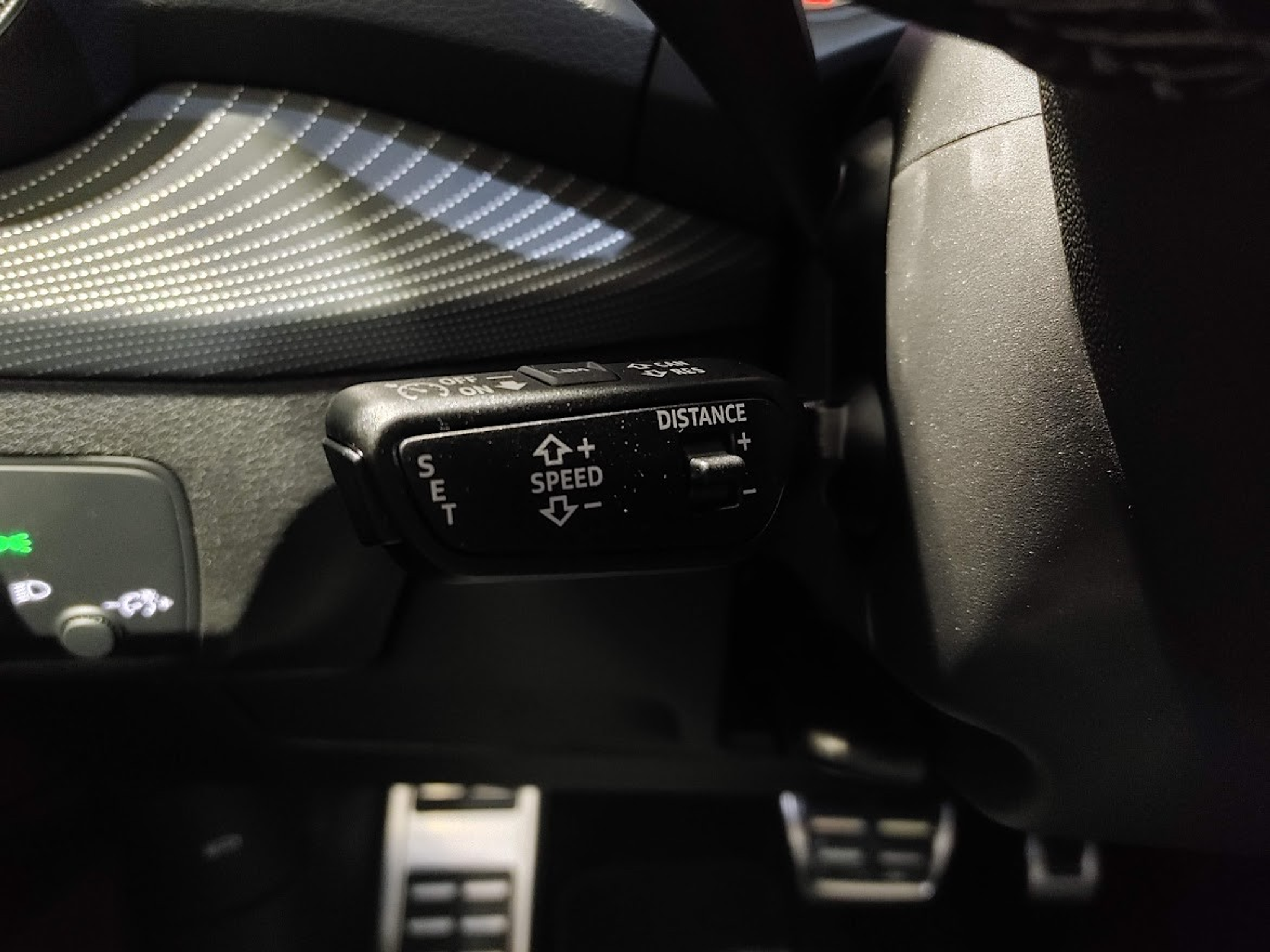 listing desktop thumbnail image 9