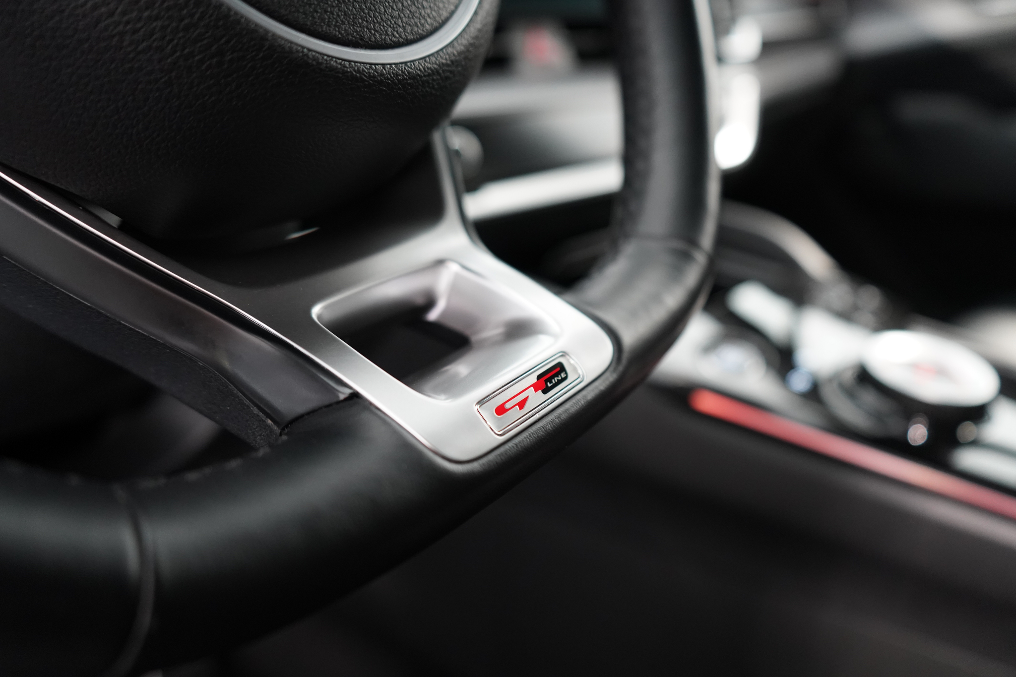 listing desktop thumbnail image 13