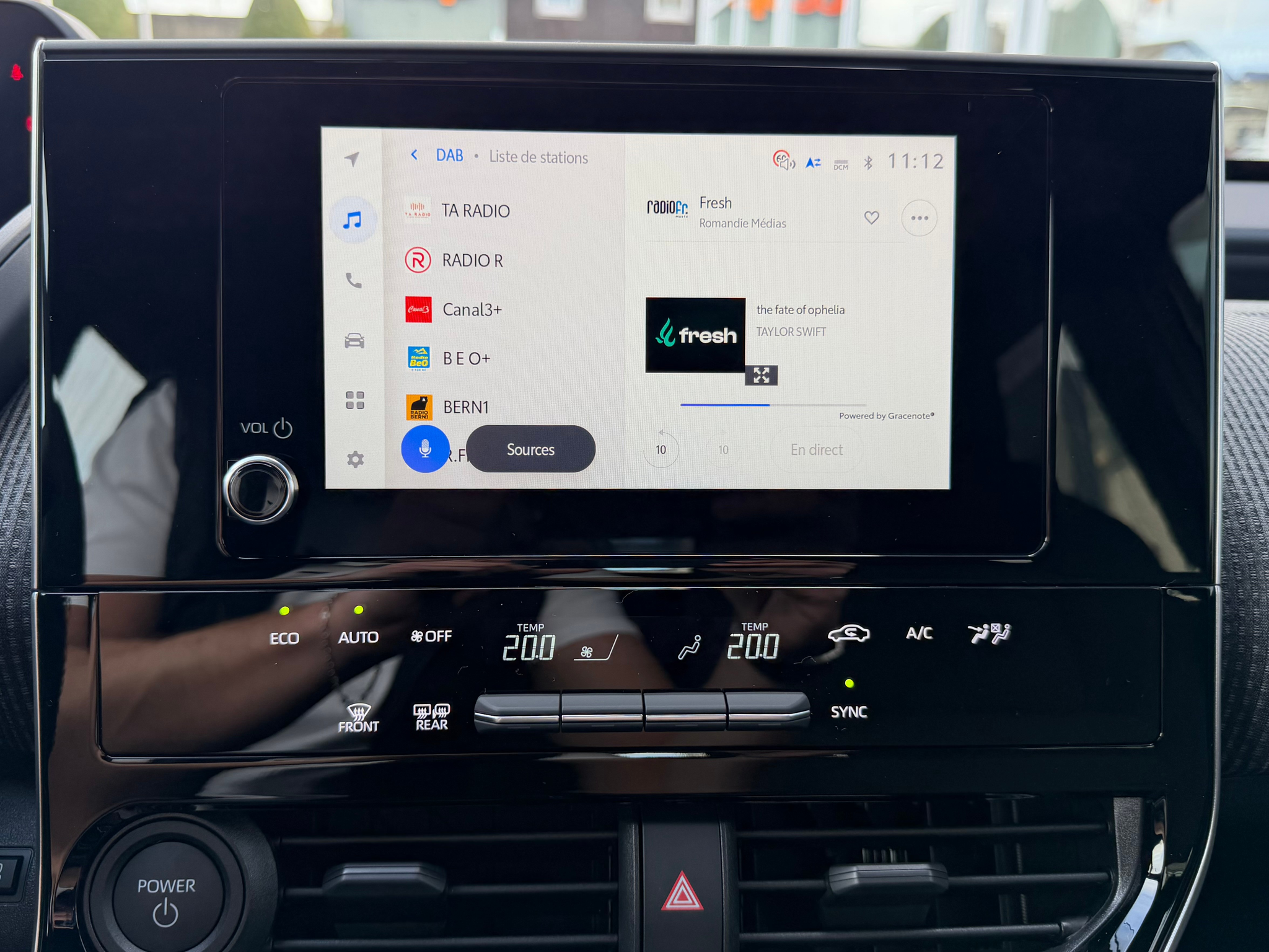 listing desktop thumbnail image 21