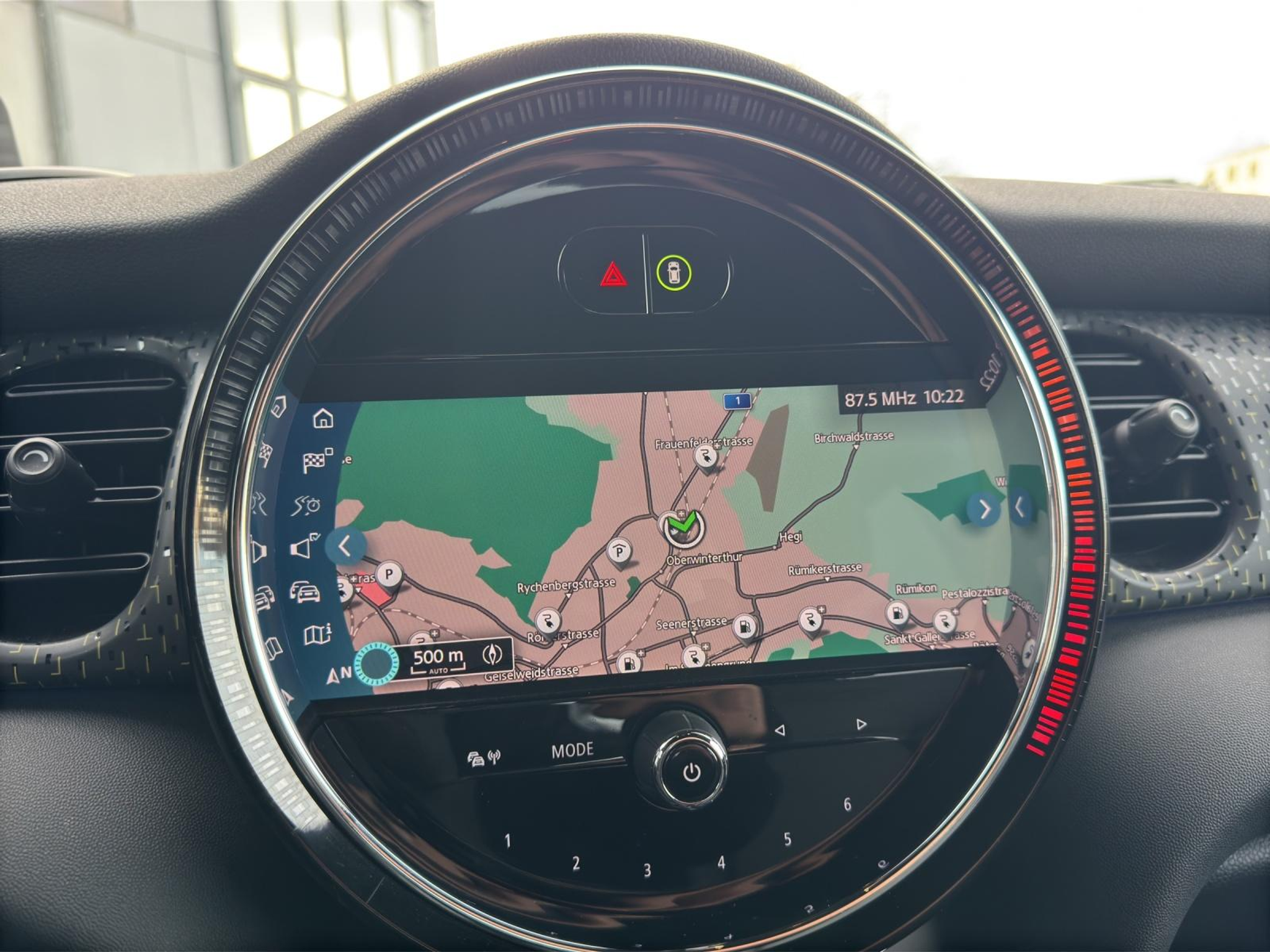 listing desktop thumbnail image 13