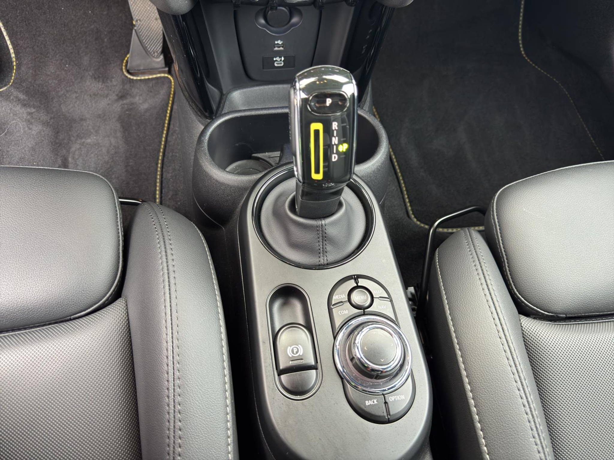 listing desktop thumbnail image 15