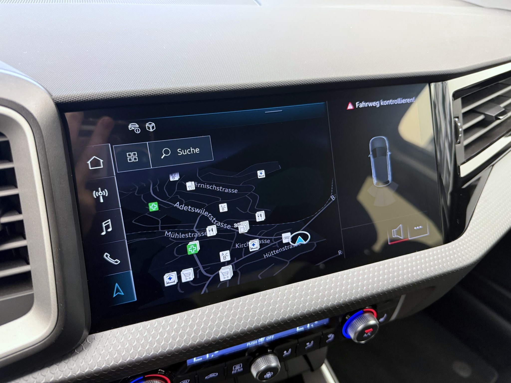 listing desktop thumbnail image 15