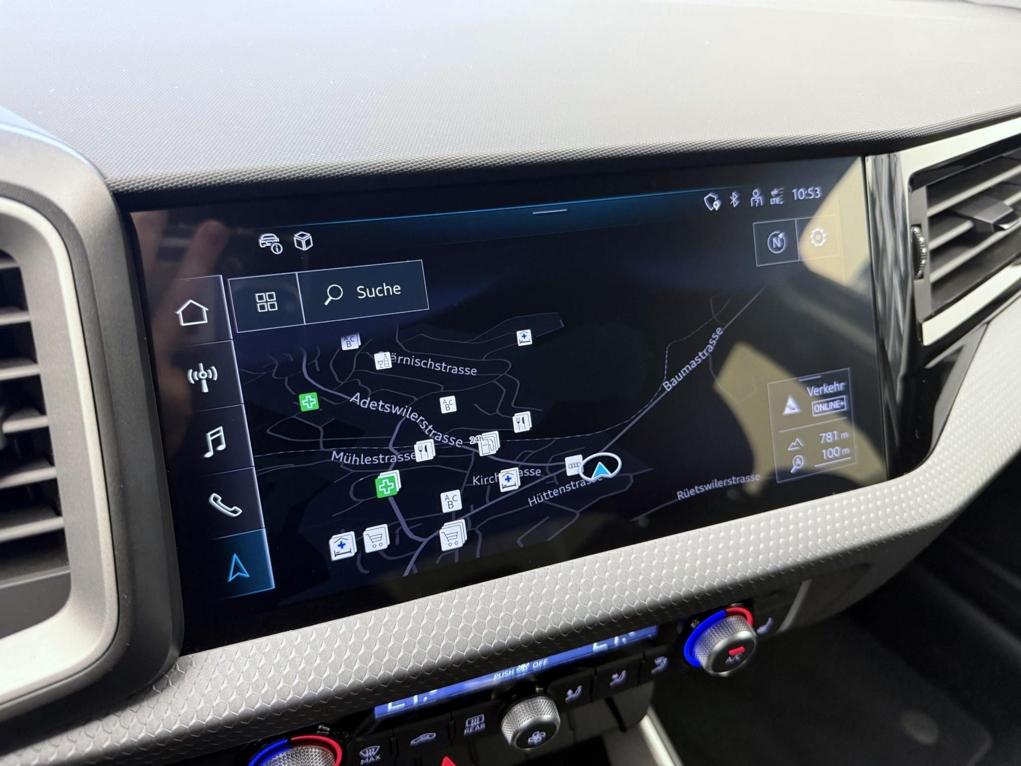 listing desktop thumbnail image 14