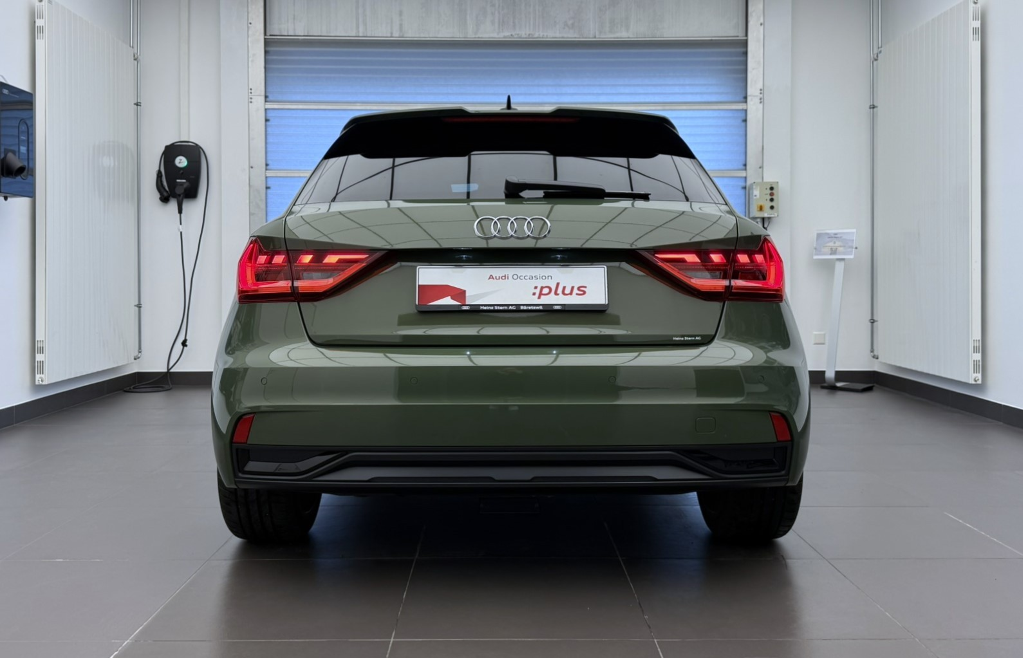 listing desktop thumbnail image 21