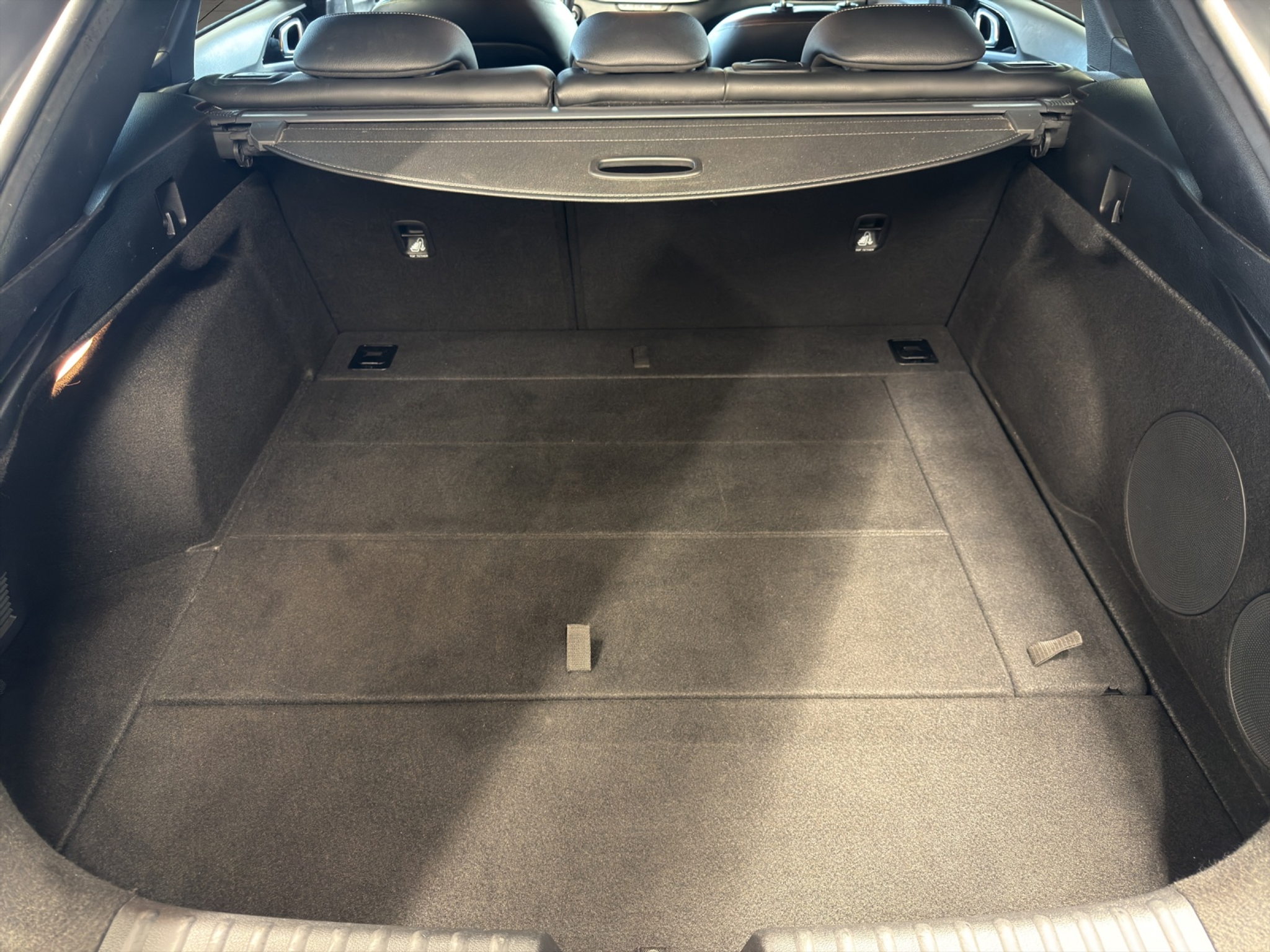 listing desktop thumbnail image 13