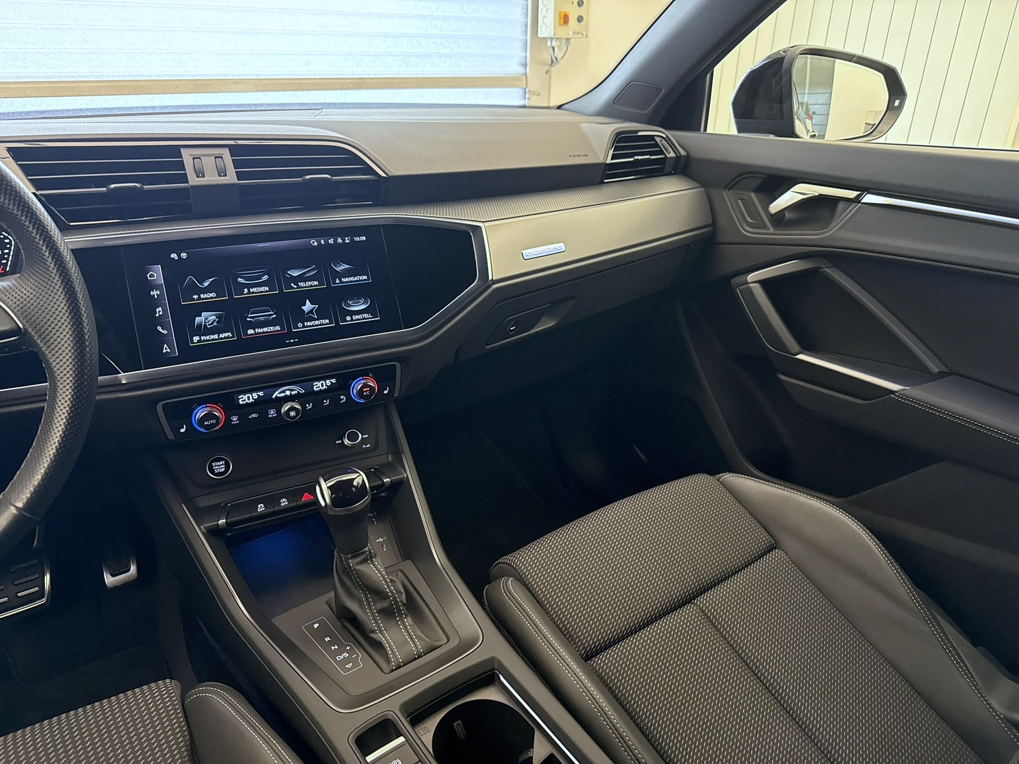 listing desktop thumbnail image 16