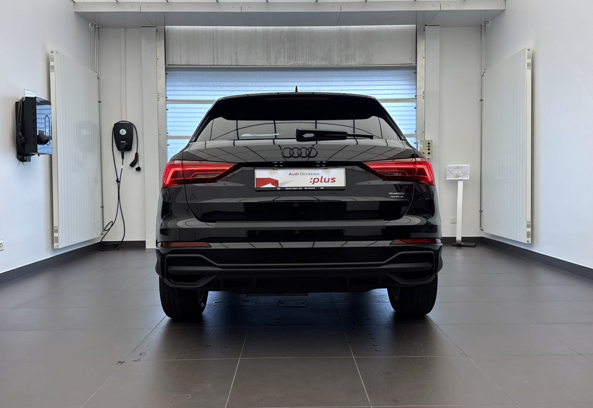 listing desktop thumbnail image 23