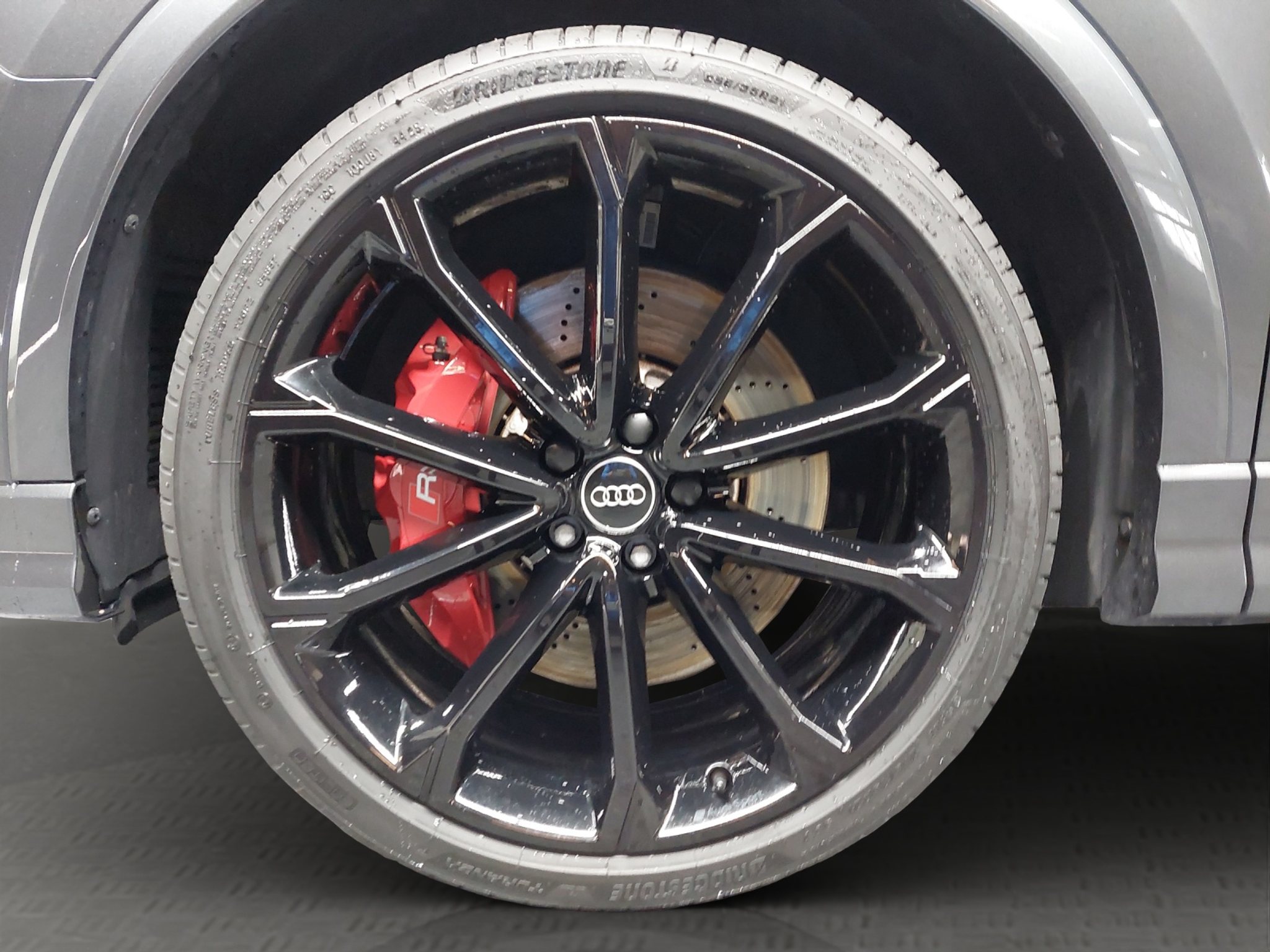 listing desktop thumbnail image 13