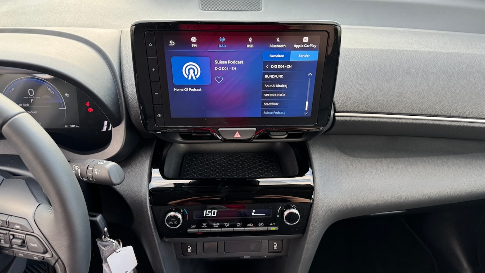 listing desktop thumbnail image 18