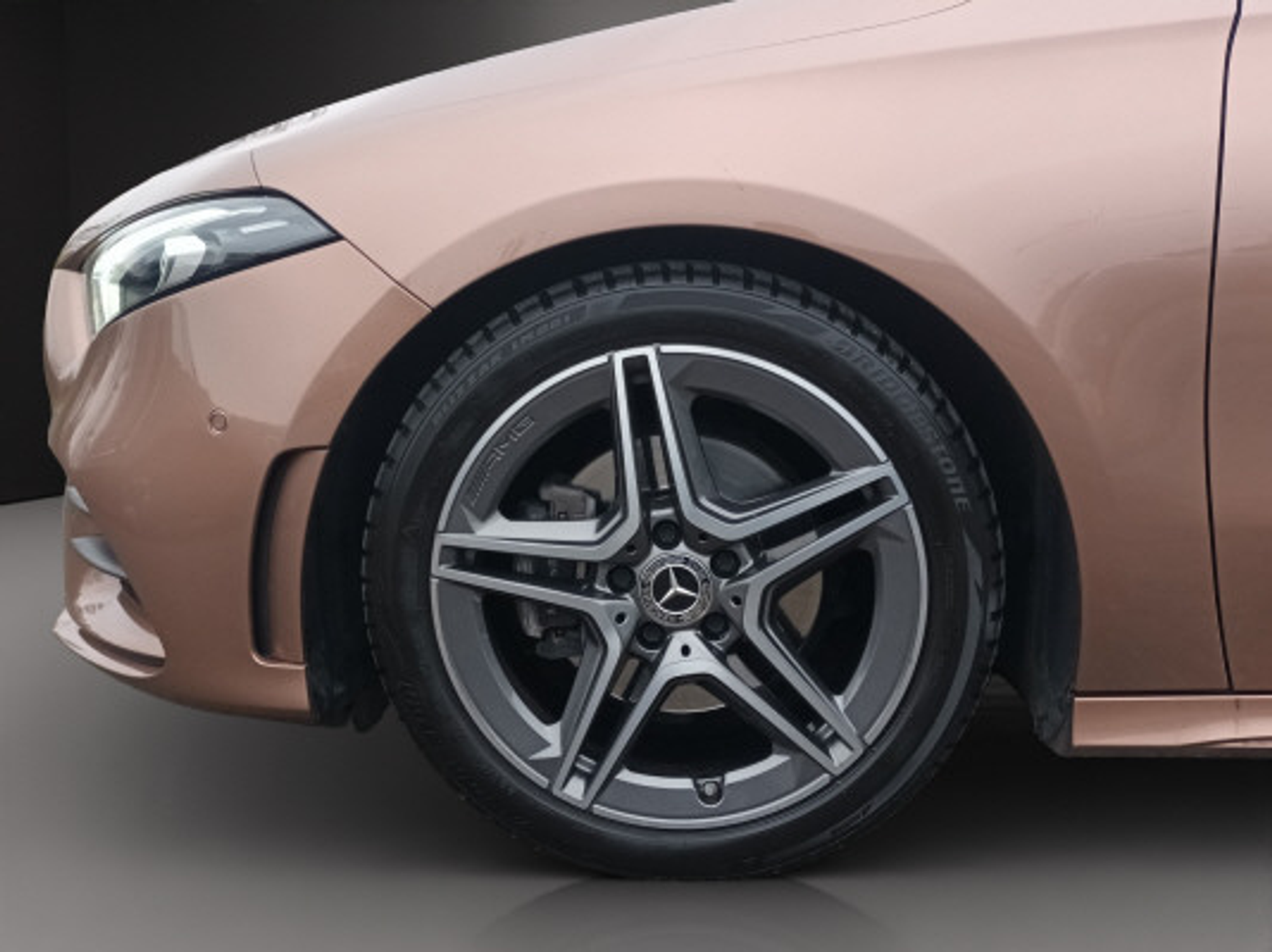 listing desktop thumbnail image 5