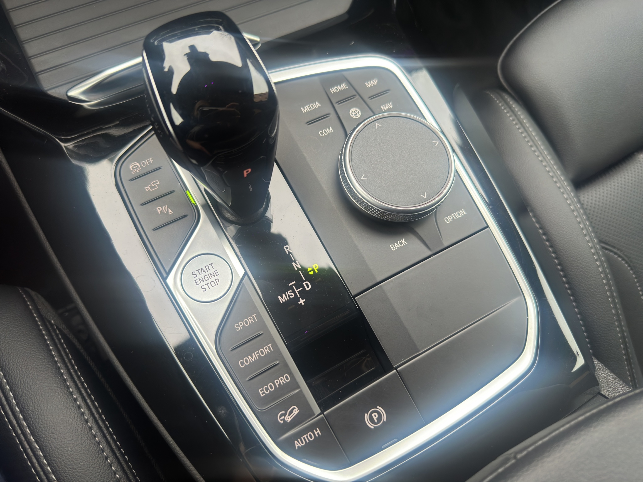 listing desktop thumbnail image 18