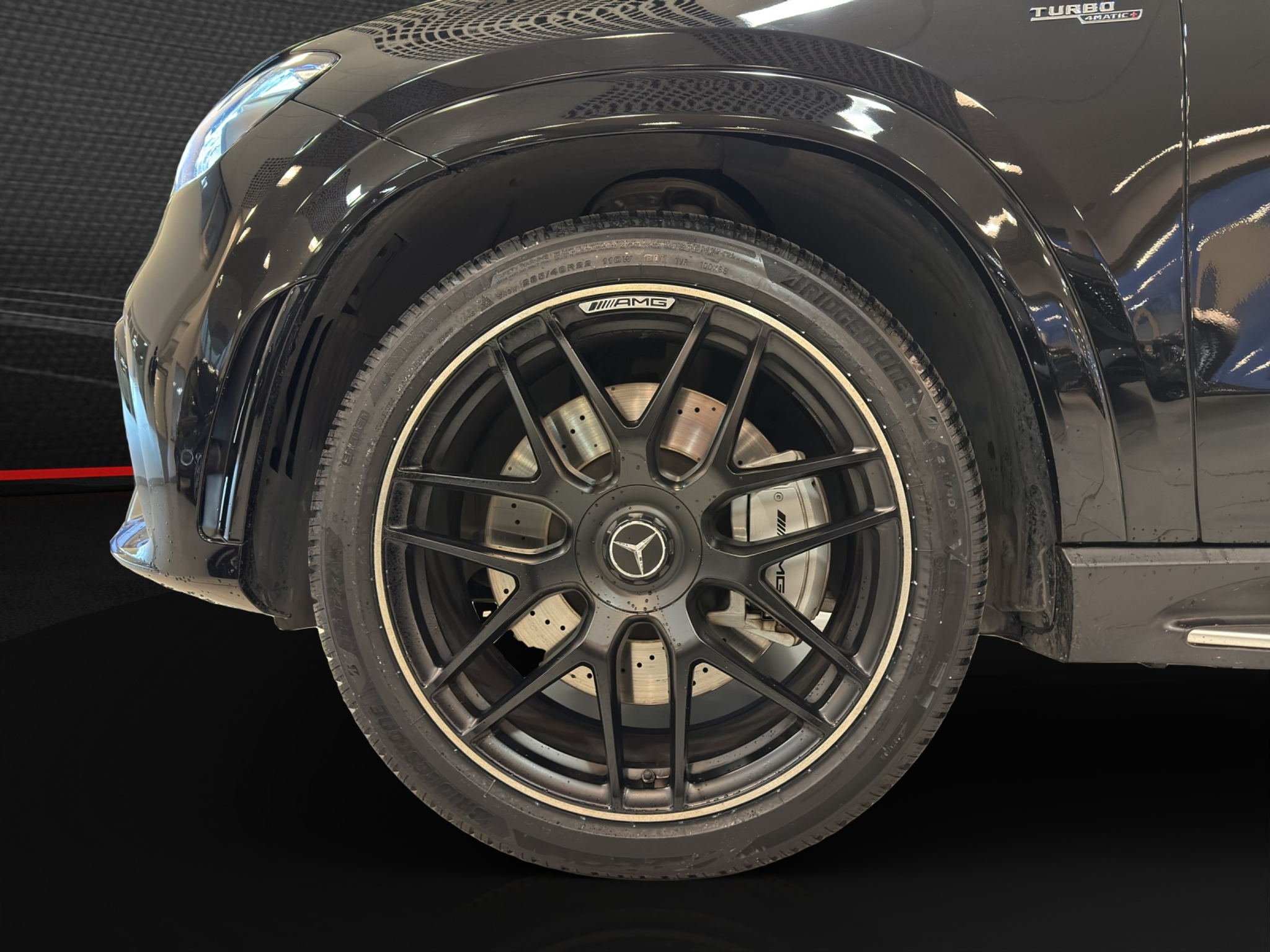 listing desktop thumbnail image 3