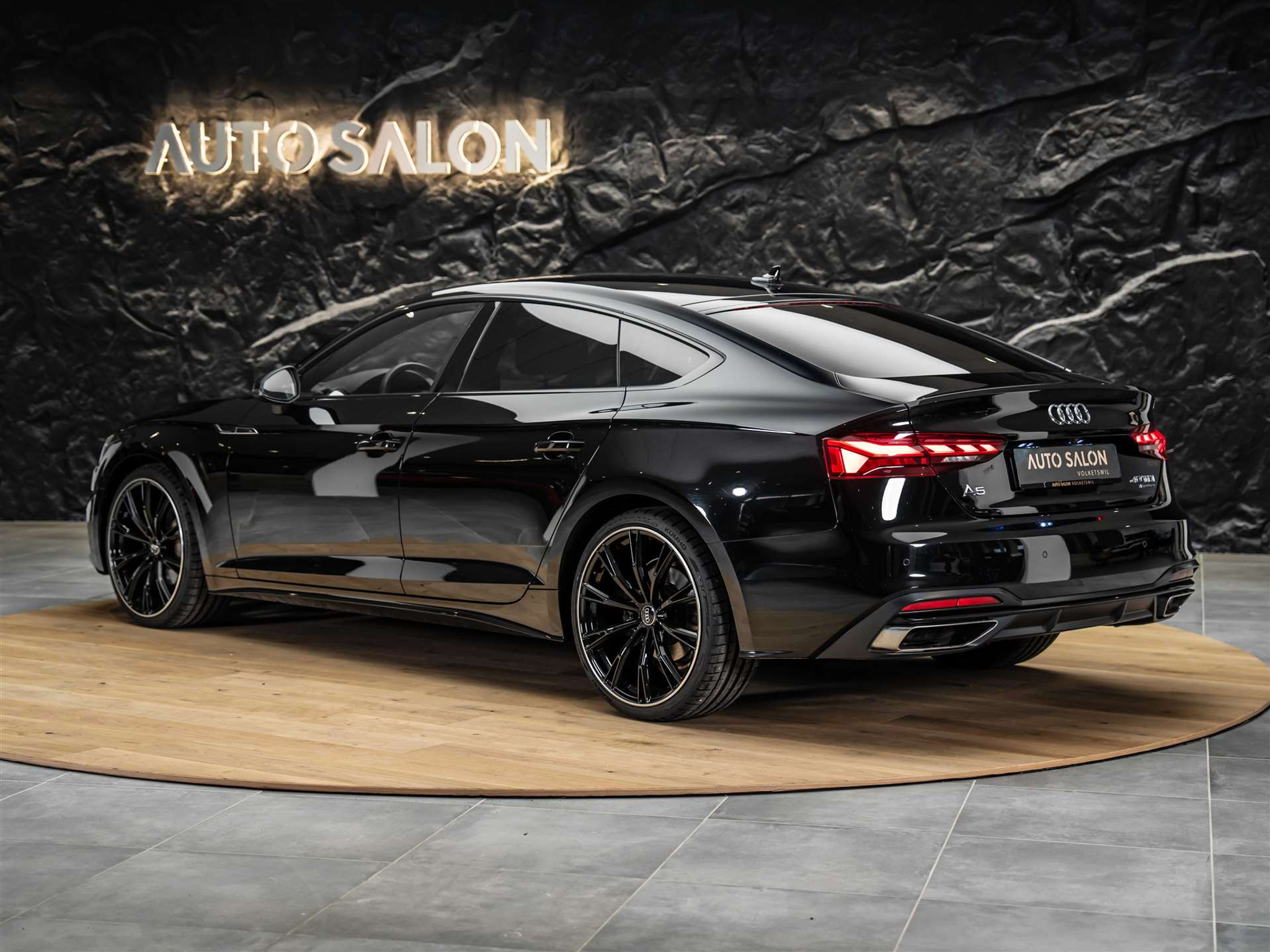 listing desktop thumbnail image 2