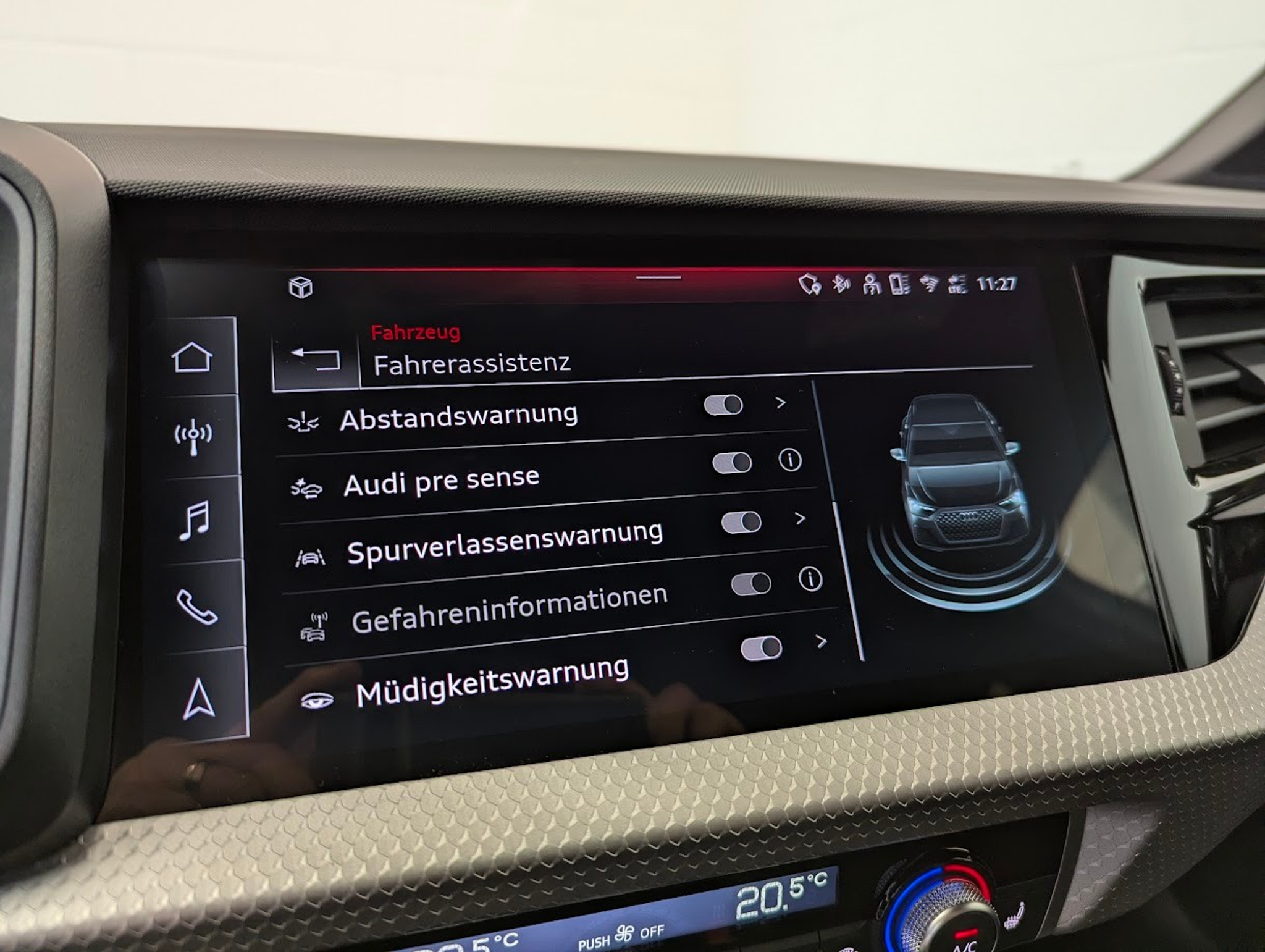 listing desktop thumbnail image 23