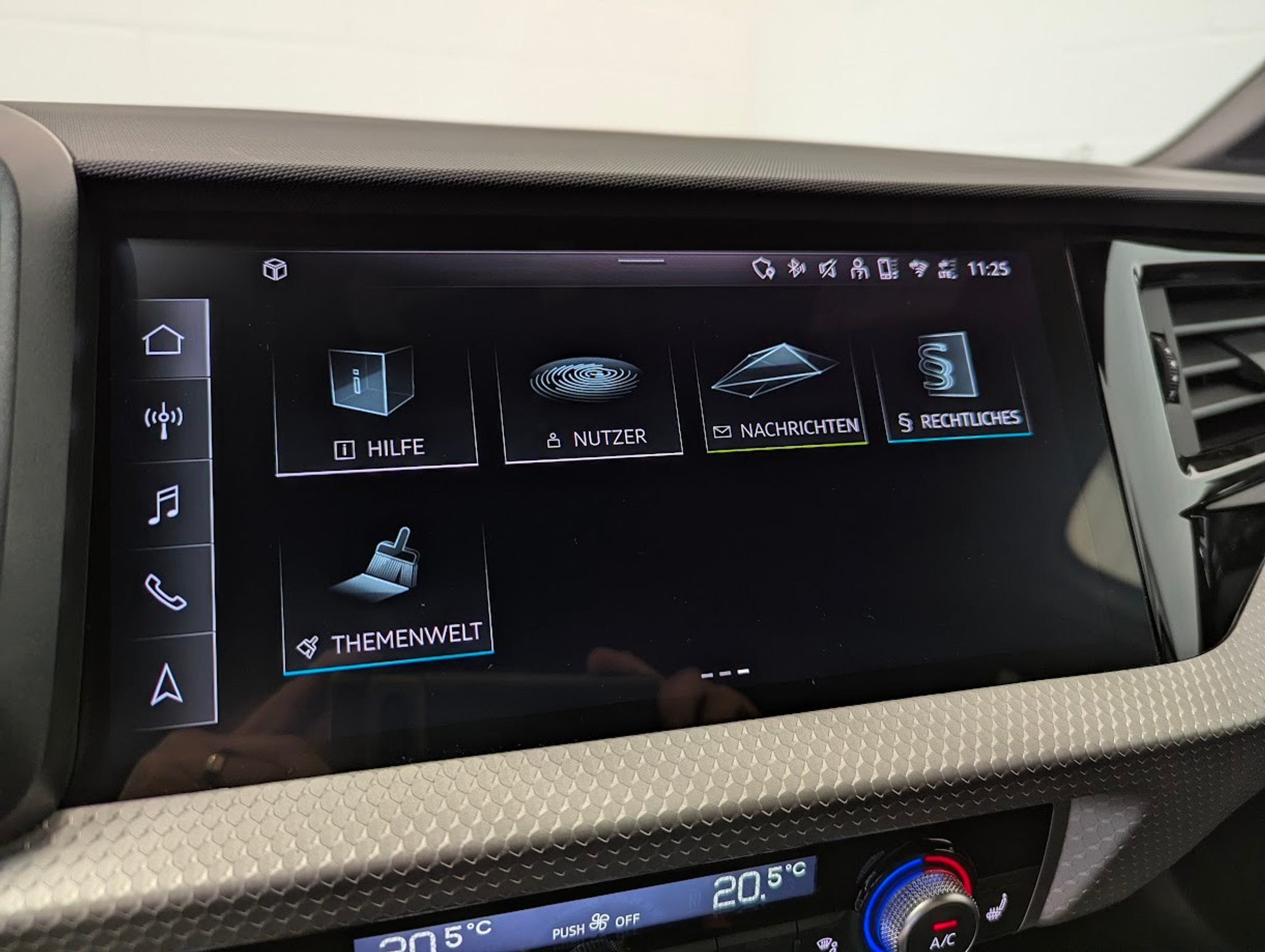 listing desktop thumbnail image 15