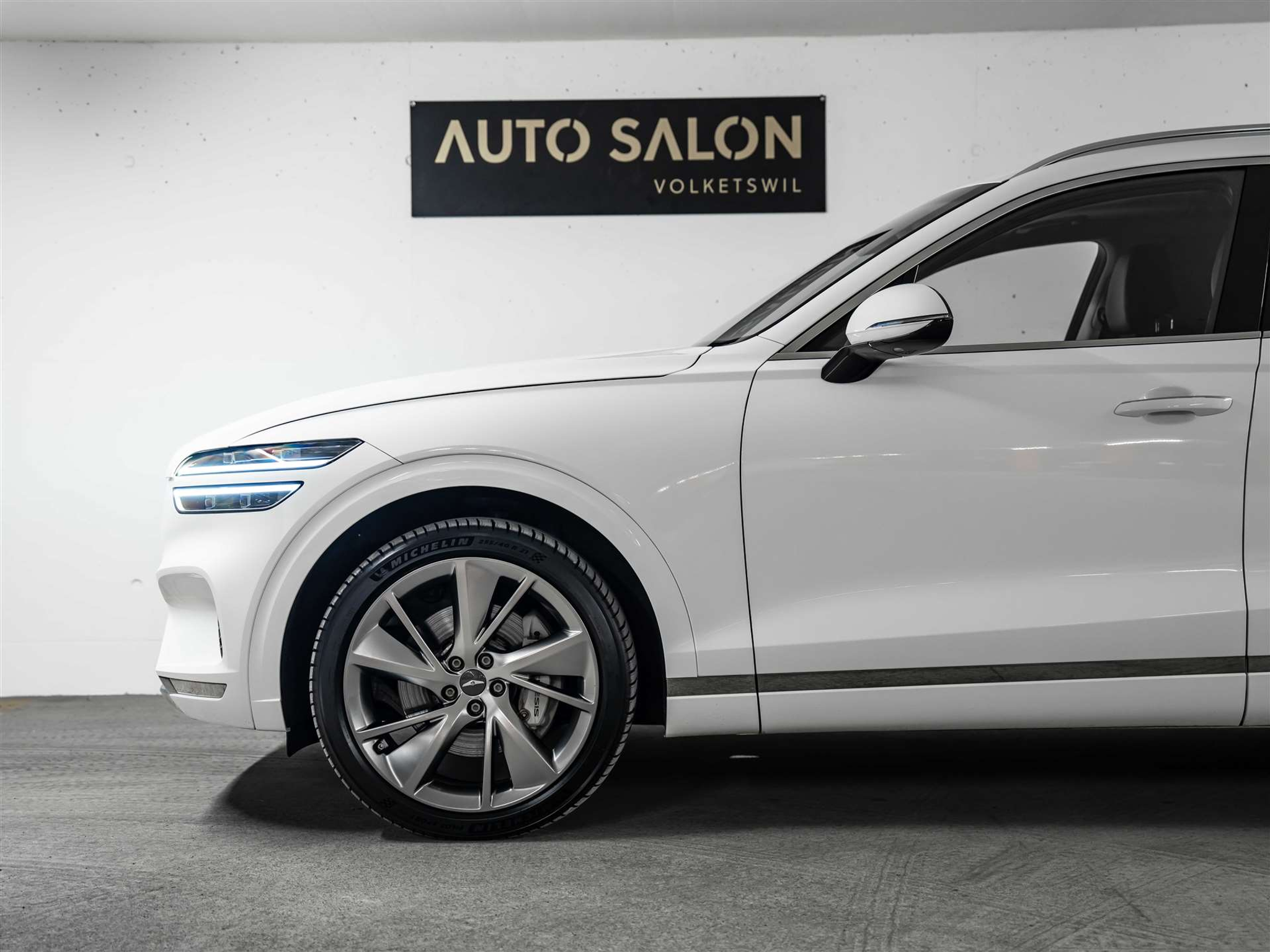 listing desktop thumbnail image 20