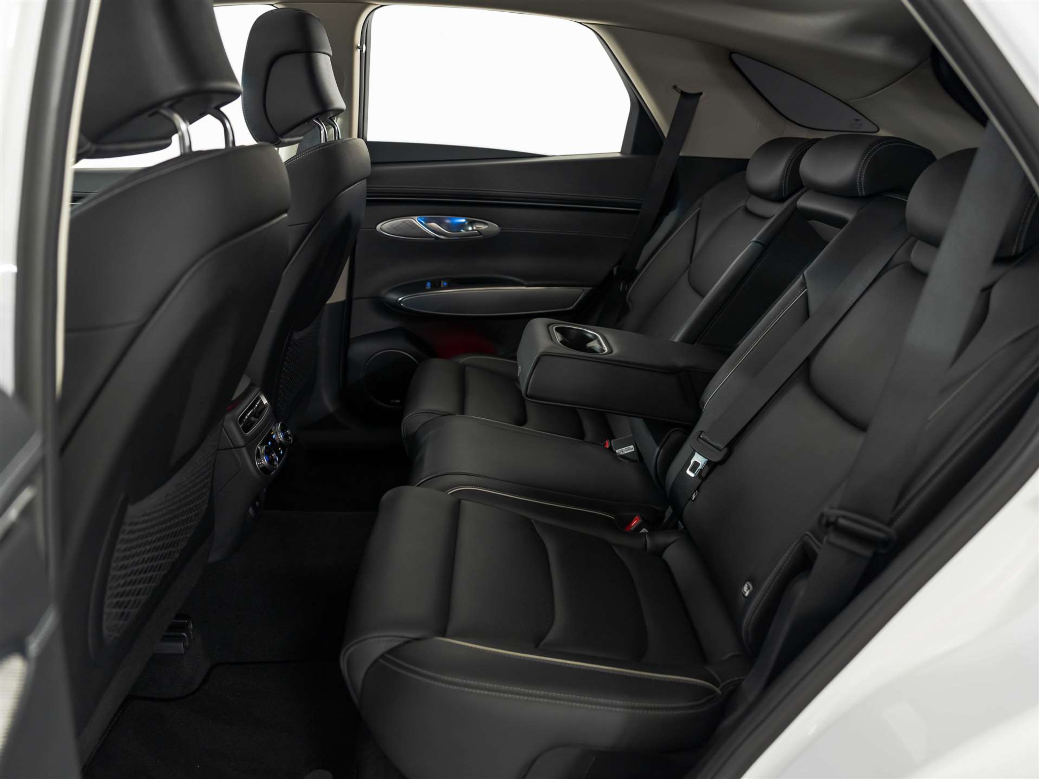 listing desktop thumbnail image 16