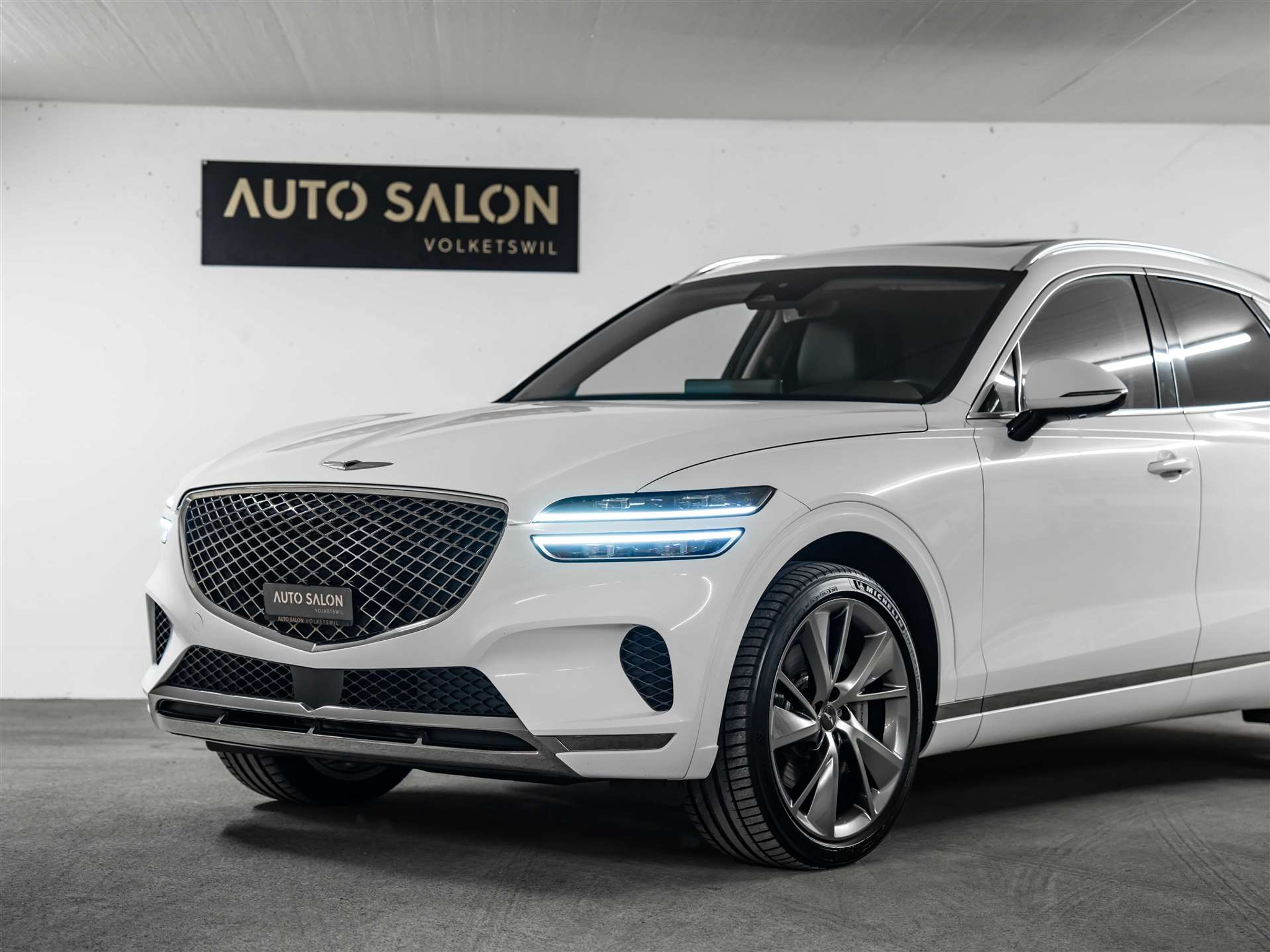 listing desktop thumbnail image 19