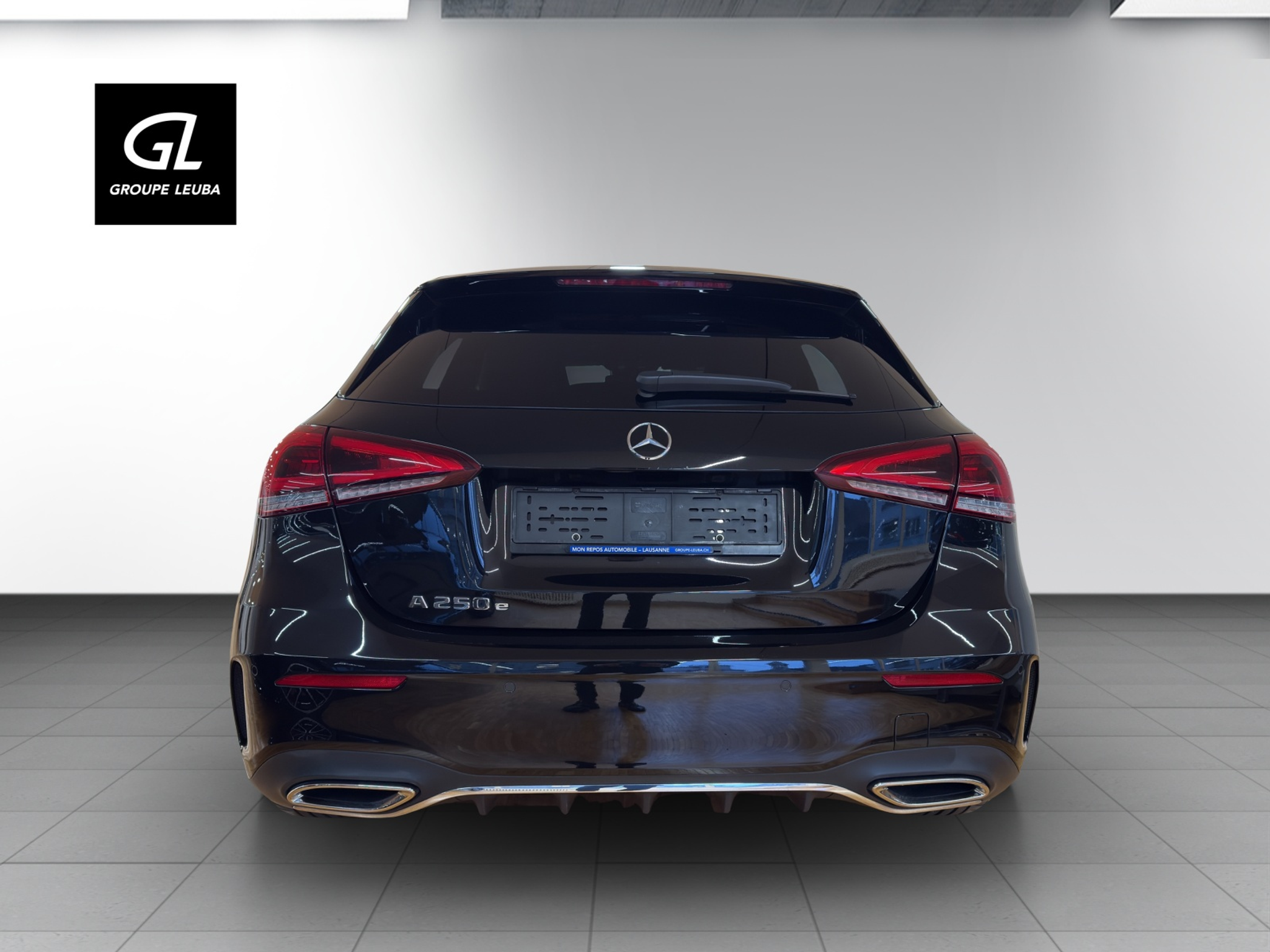 listing desktop thumbnail image 9