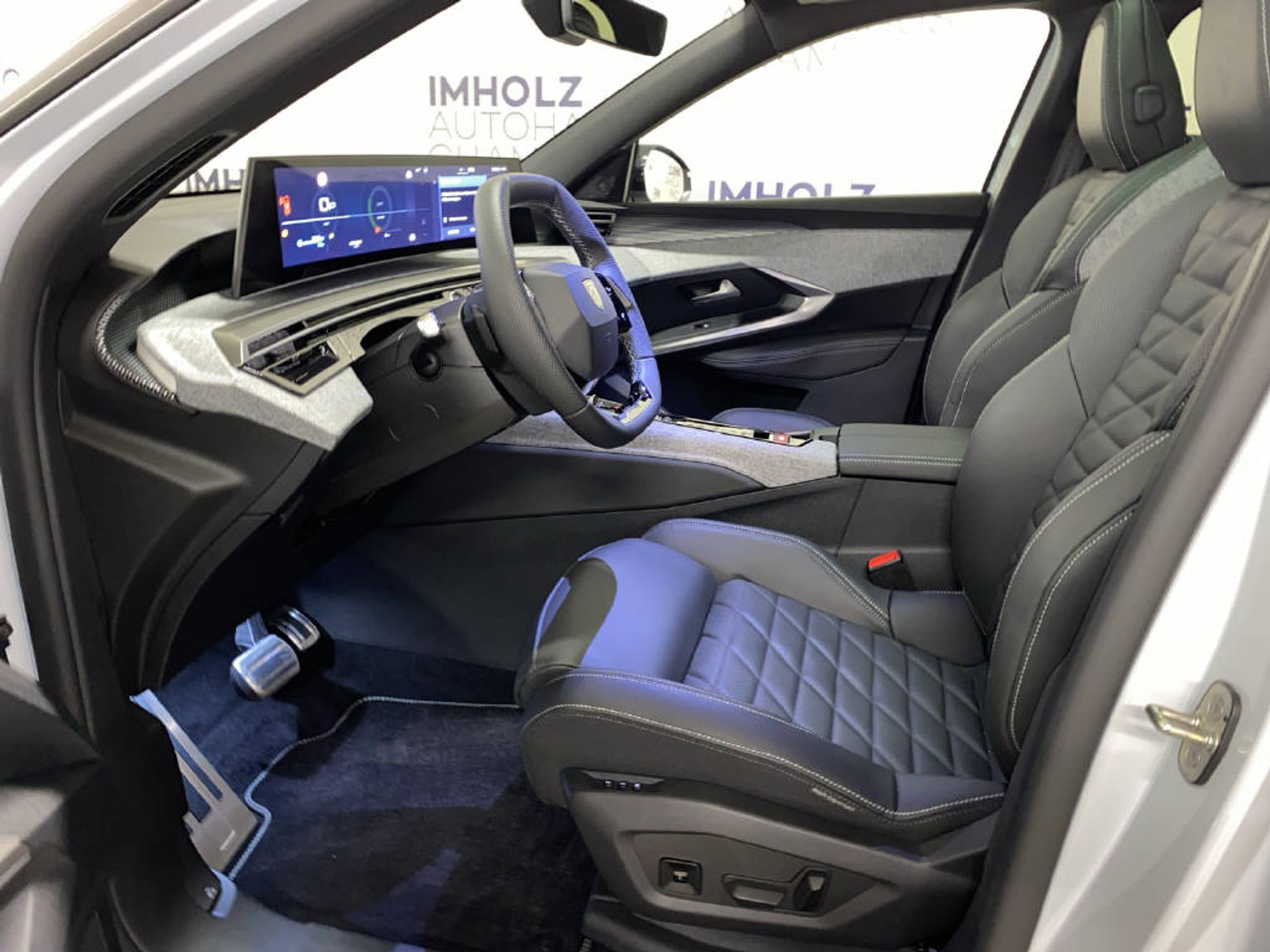 listing desktop thumbnail image 15