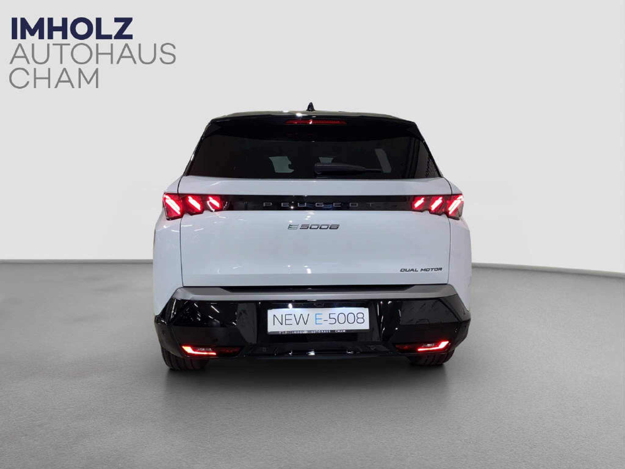 listing desktop thumbnail image 3