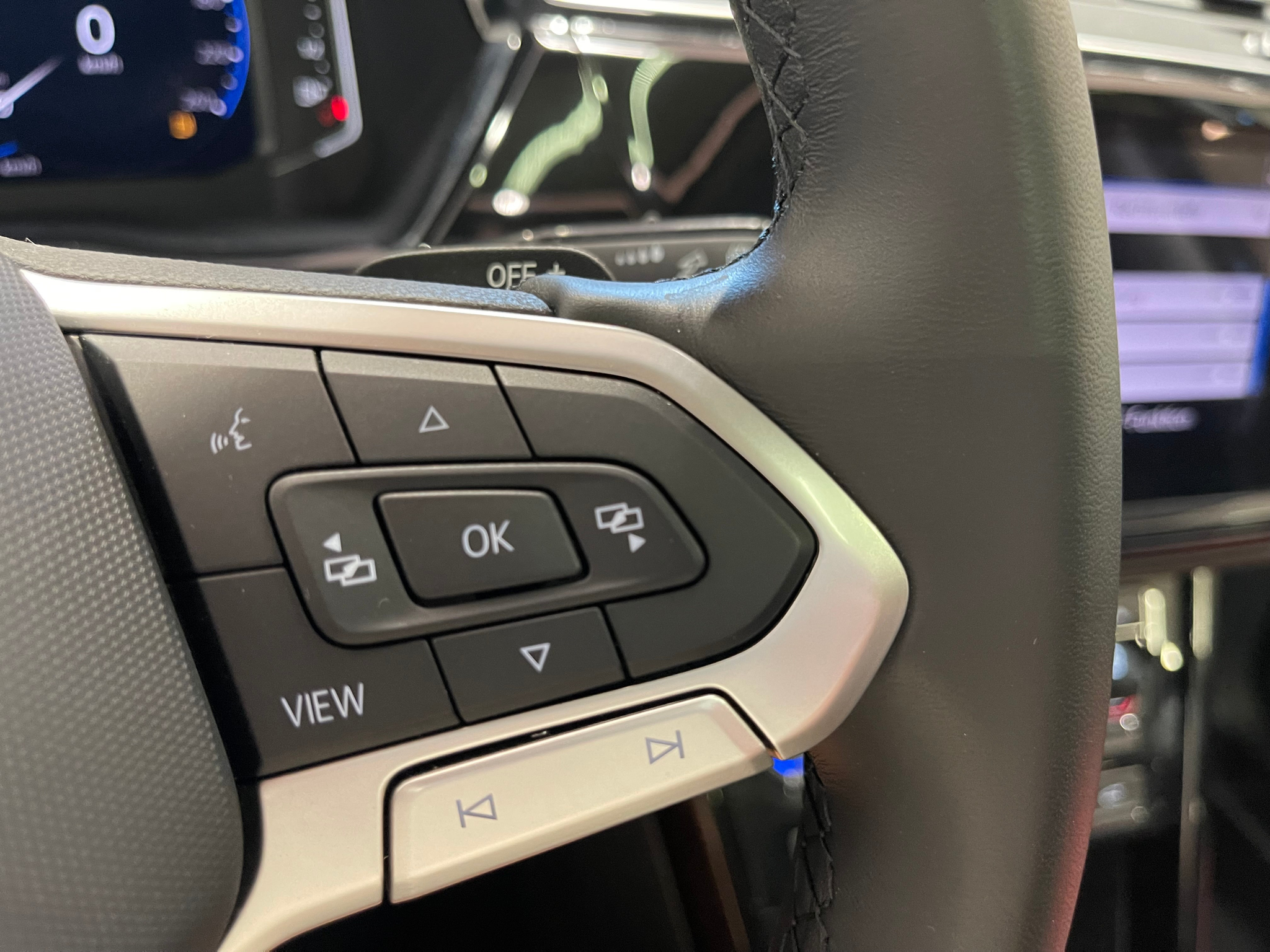 listing desktop thumbnail image 16