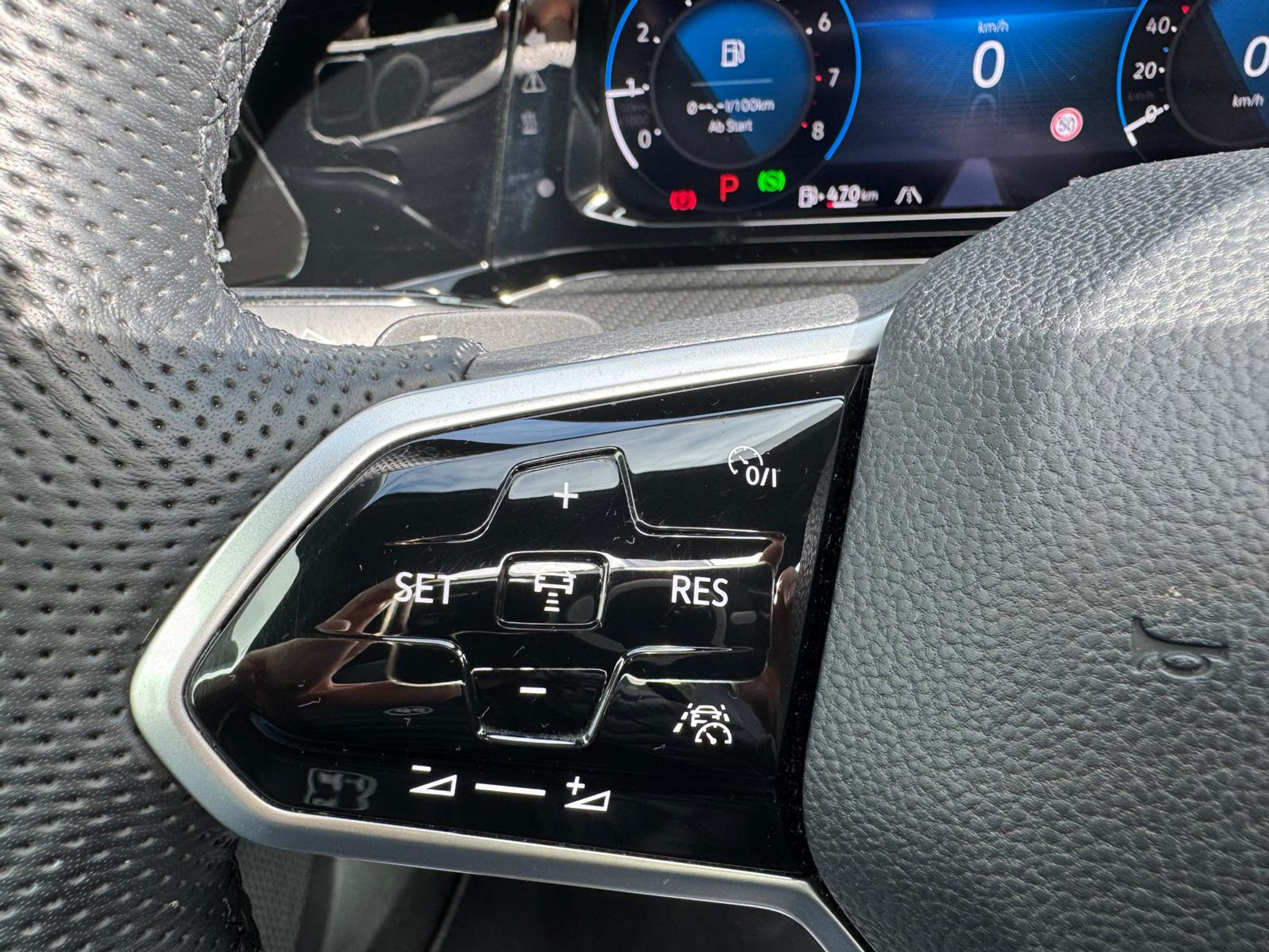 listing desktop thumbnail image 10