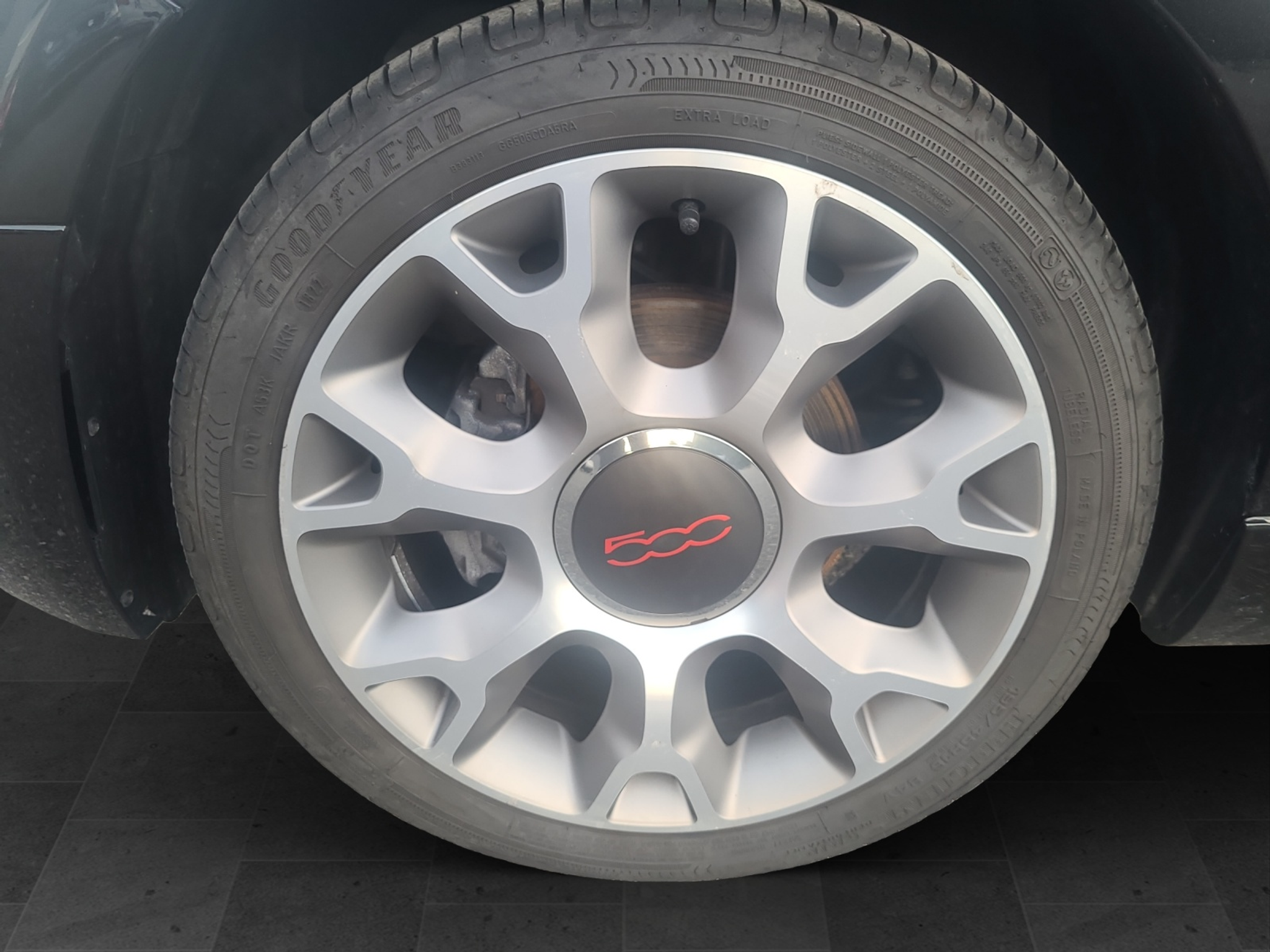 listing desktop thumbnail image 17