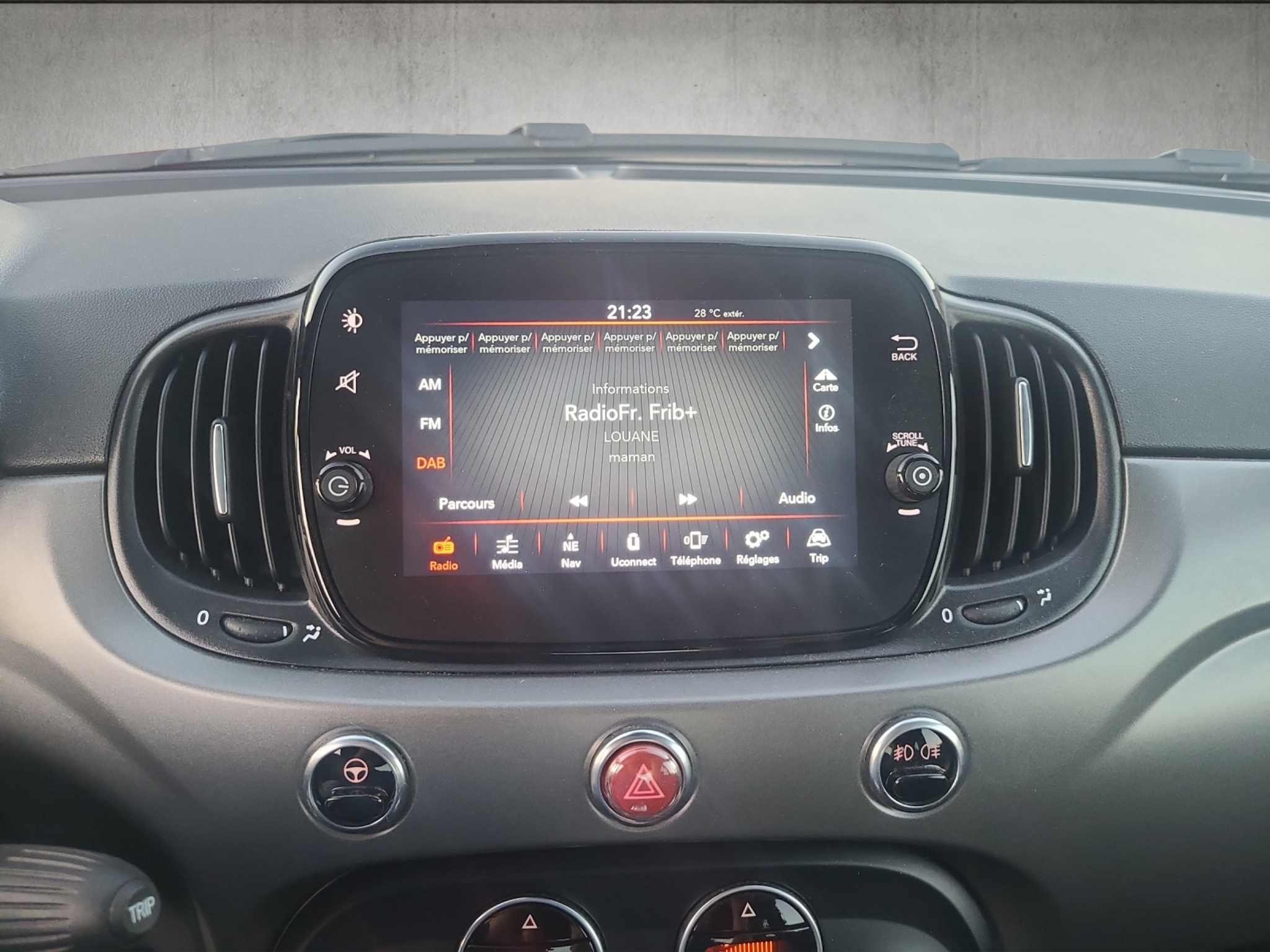 listing desktop thumbnail image 19