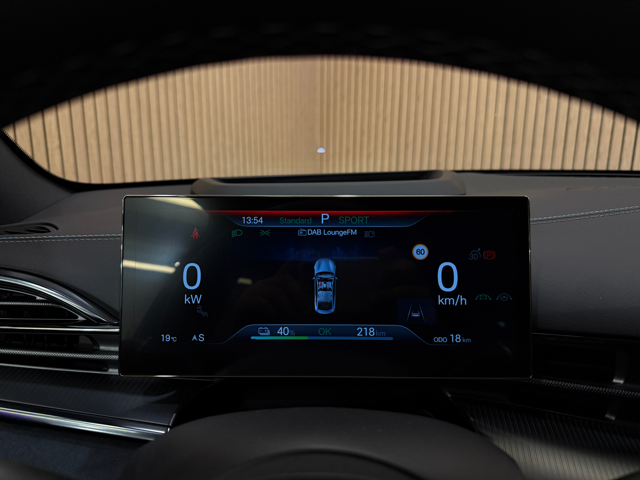 listing desktop thumbnail image 10