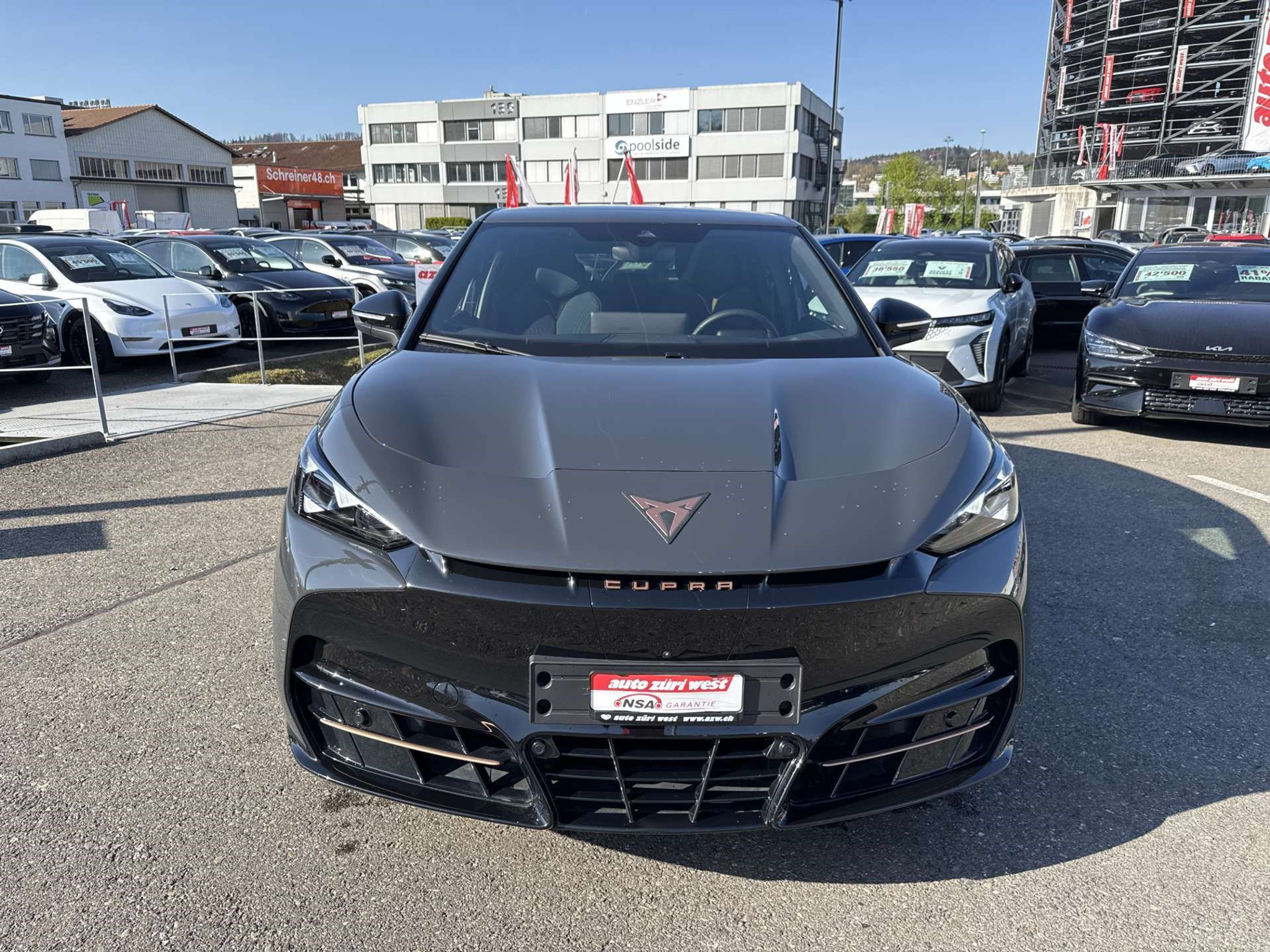 listing desktop thumbnail image 12